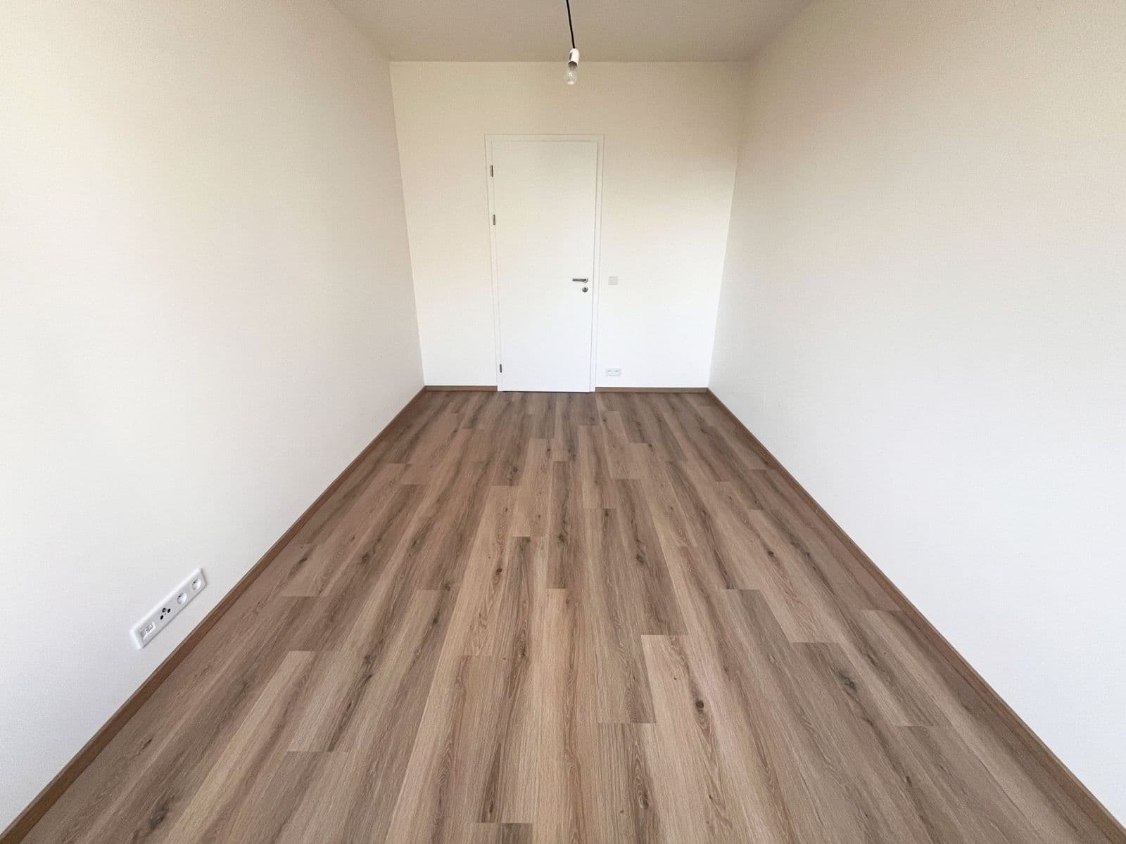 Prenájom bytu 3-izbový 72 m², Hodkovická, Praha, Praha Prenájom bytu 3-izbový 72 m², Hodkovická, Praha, Praha