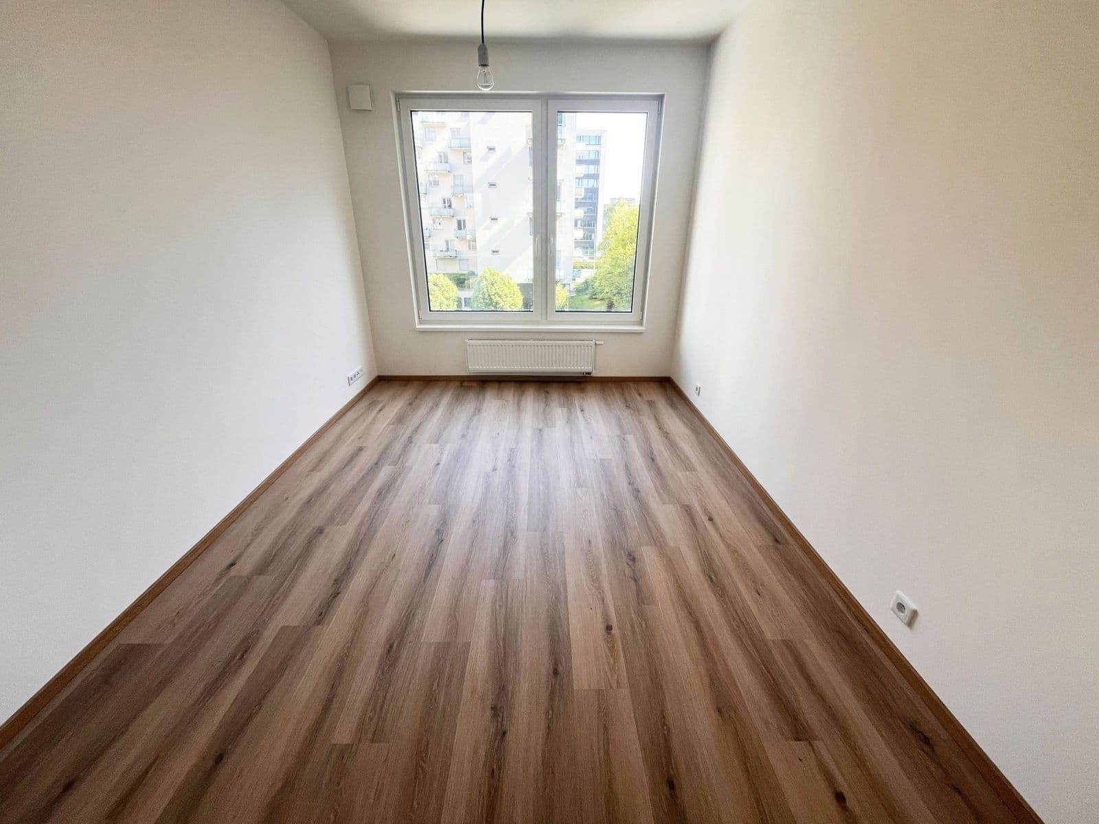 Prenájom bytu 3-izbový 72 m², Hodkovická, Praha, Praha Prenájom bytu 3-izbový 72 m², Hodkovická, Praha, Praha