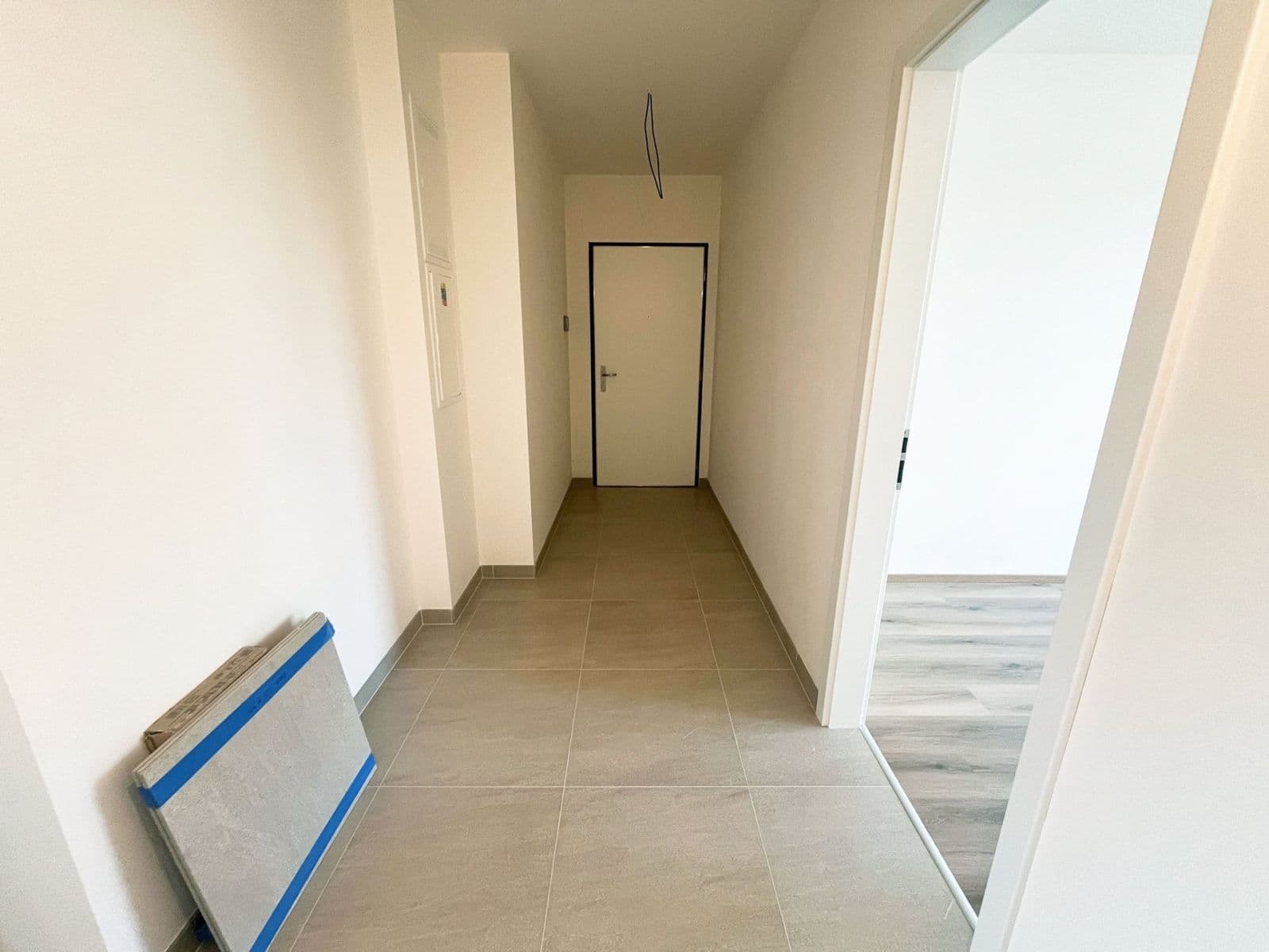 Prenájom bytu 3-izbový 72 m², Hodkovická, Praha, Praha Prenájom bytu 3-izbový 72 m², Hodkovická, Praha, Praha