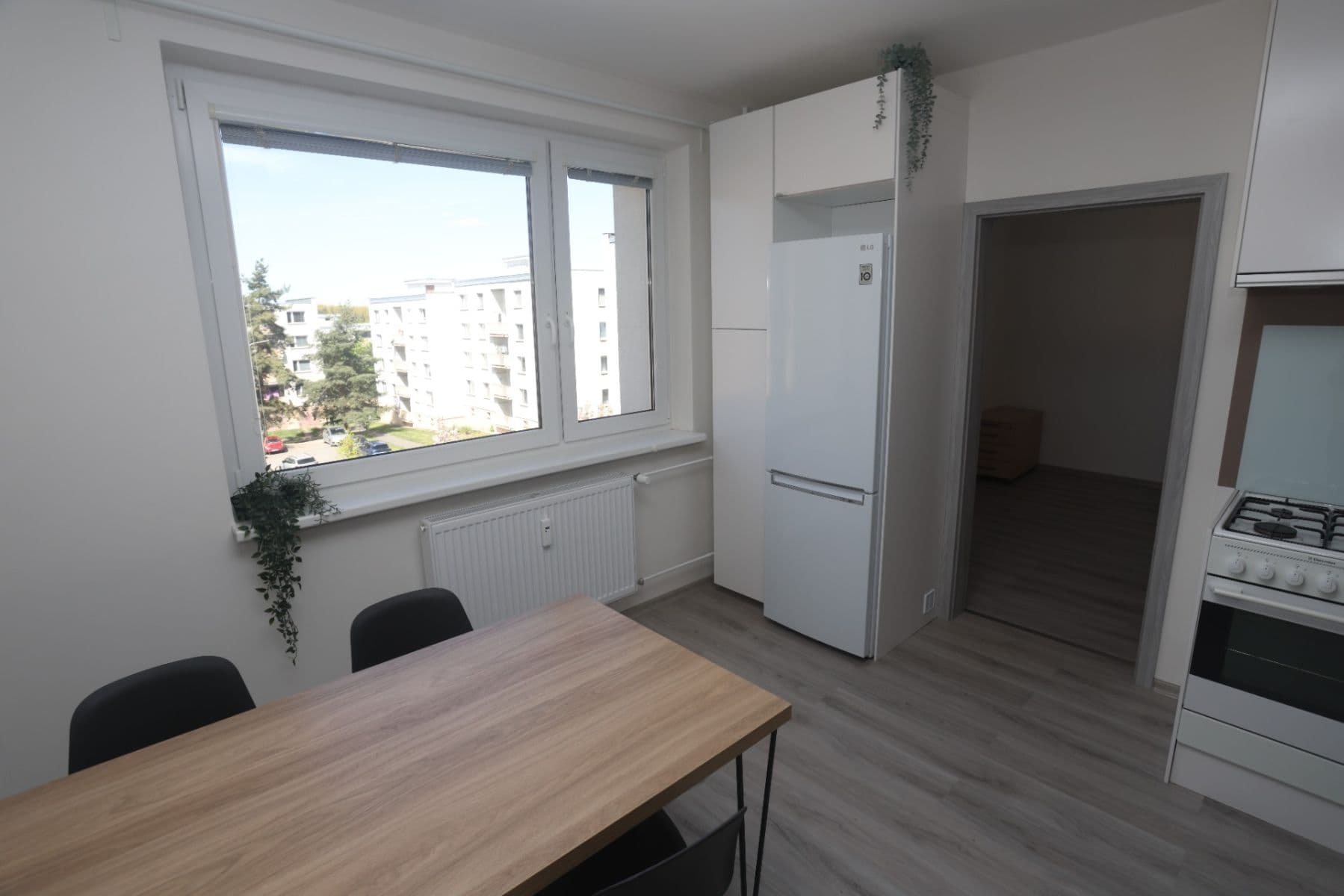 Prenájom bytu 3-izbový 61 m², Kryštofova, Praha, Praha Prenájom bytu 3-izbový 61 m², Kryštofova, Praha, Praha