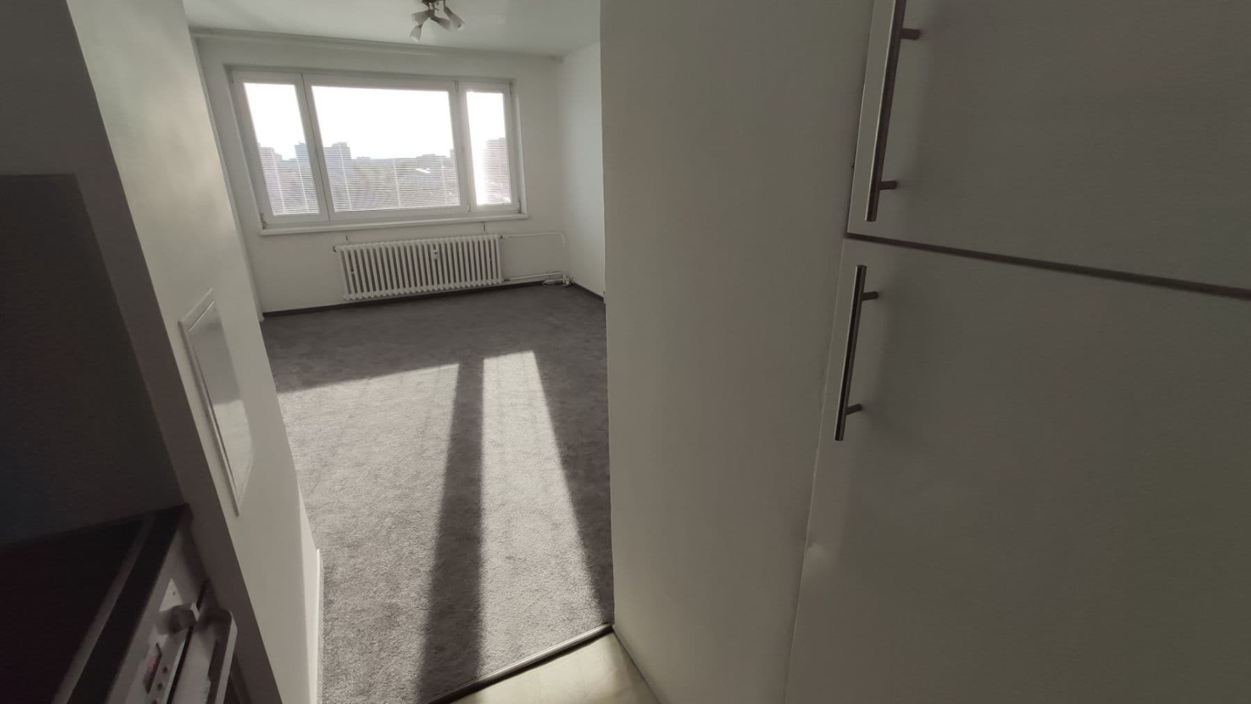 Prenájom bytu 2-izbový 46 m², Bajkonurská, Praha, Praha Prenájom bytu 2-izbový 46 m², Bajkonurská, Praha, Praha