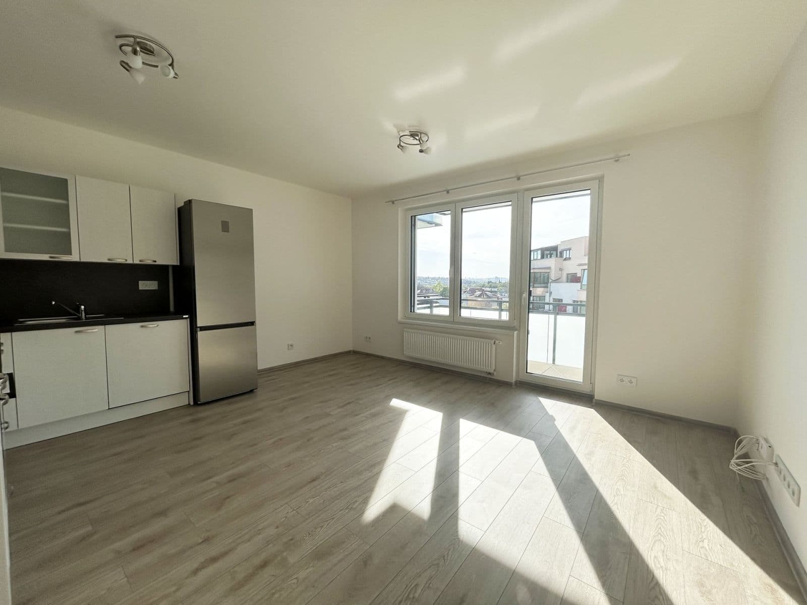 Prenájom bytu 3-izbový 72 m², Strančická, Praha, Praha Prenájom bytu 3-izbový 72 m², Strančická, Praha, Praha