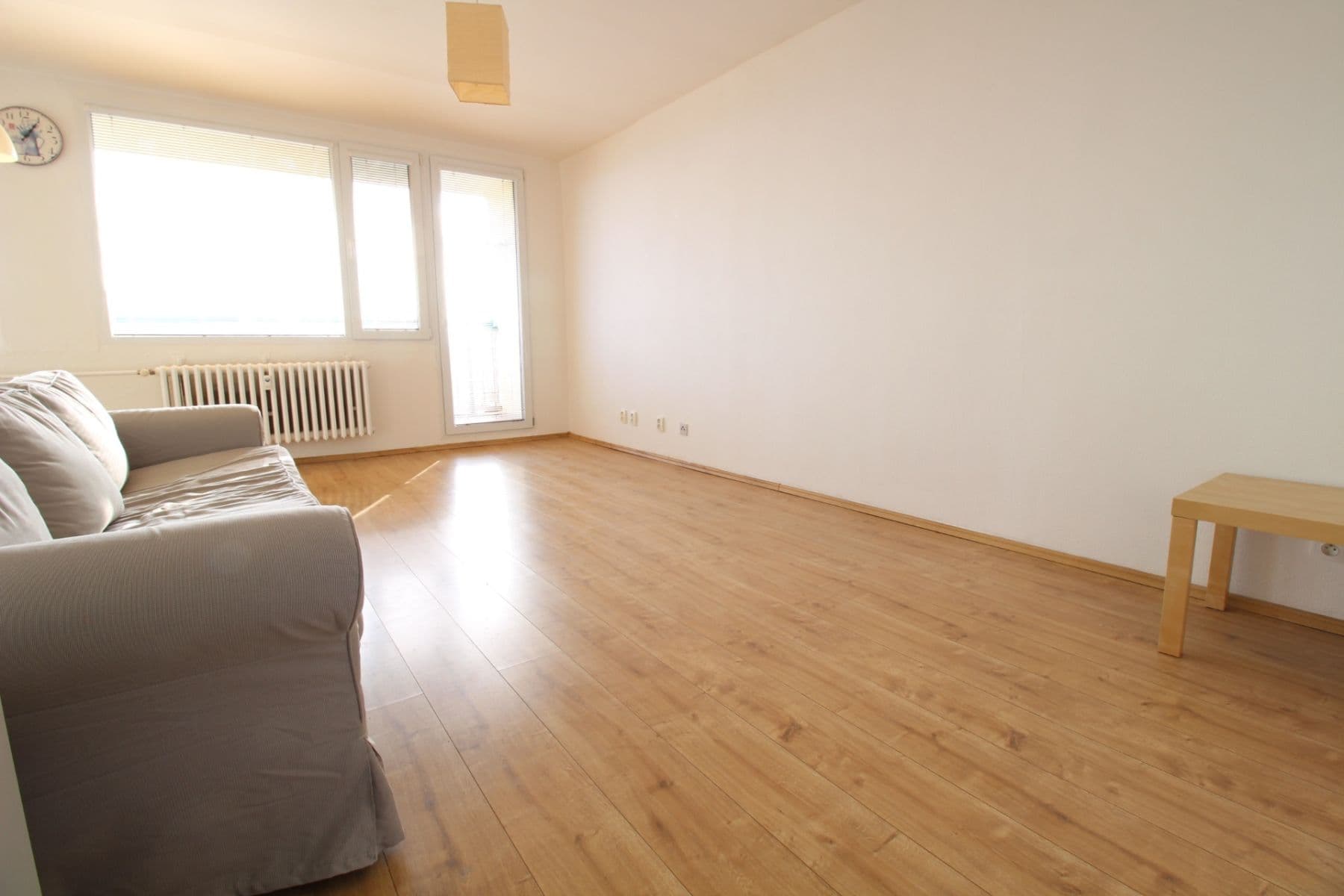 Prenájom bytu 3-izbový 70 m², Radimovická, Praha, Praha Prenájom bytu 3-izbový 70 m², Radimovická, Praha, Praha