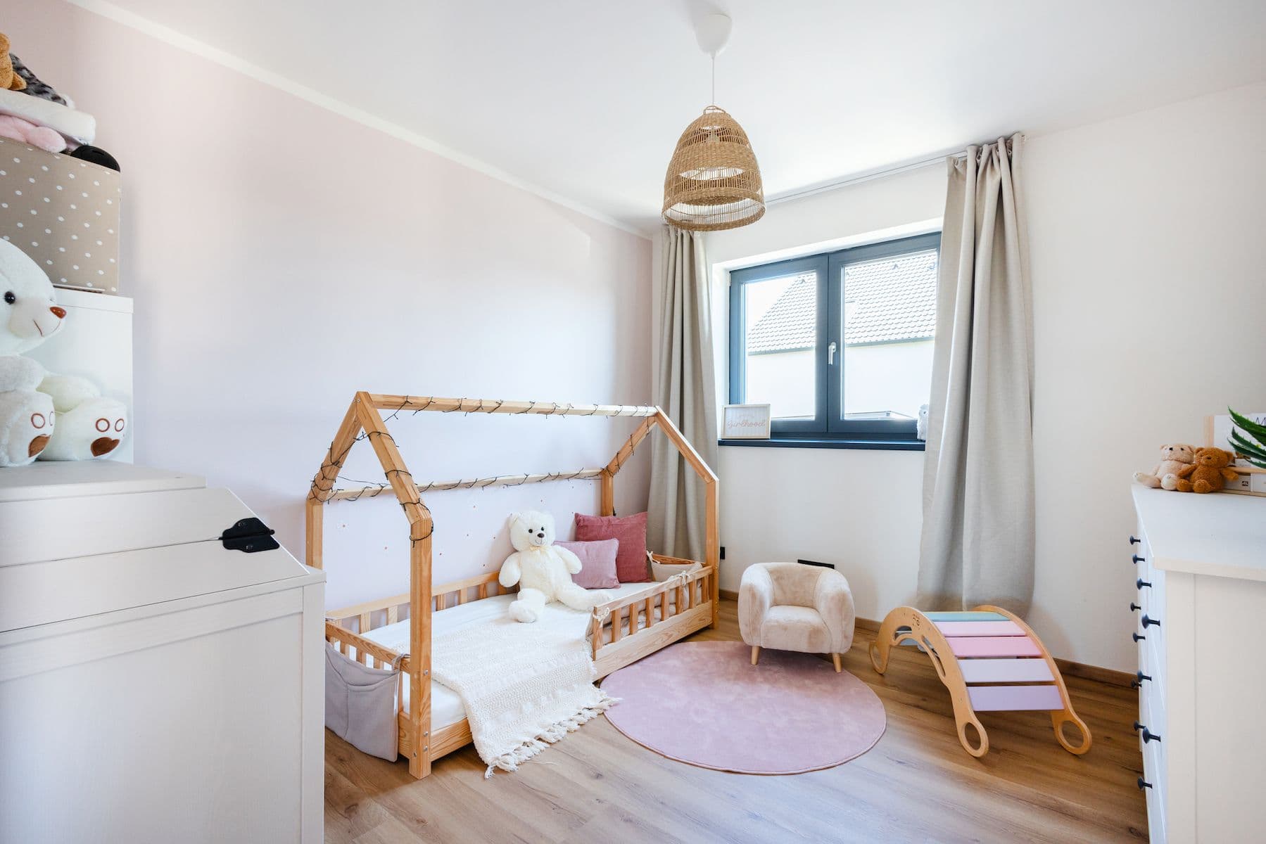 Predaj domu 144 m², pozemek 483 m², Bavoryně, Středočeský kraj Predaj domu 144 m², pozemek 483 m², Bavoryně, Středočeský kraj