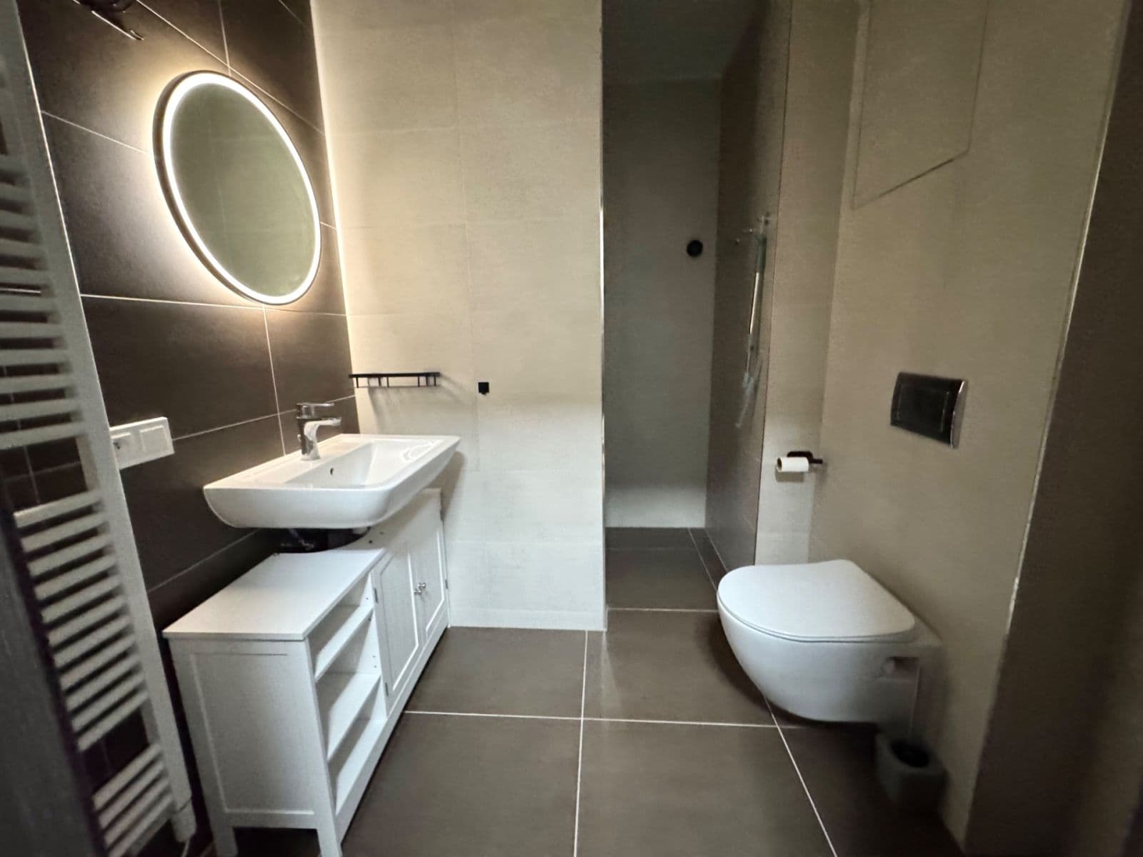 Prenájom bytu 1-izbový 42 m², Hřbitovní, Plzeň, Plzeňský kraj Prenájom bytu 1-izbový 42 m², Hřbitovní, Plzeň, Plzeňský kraj