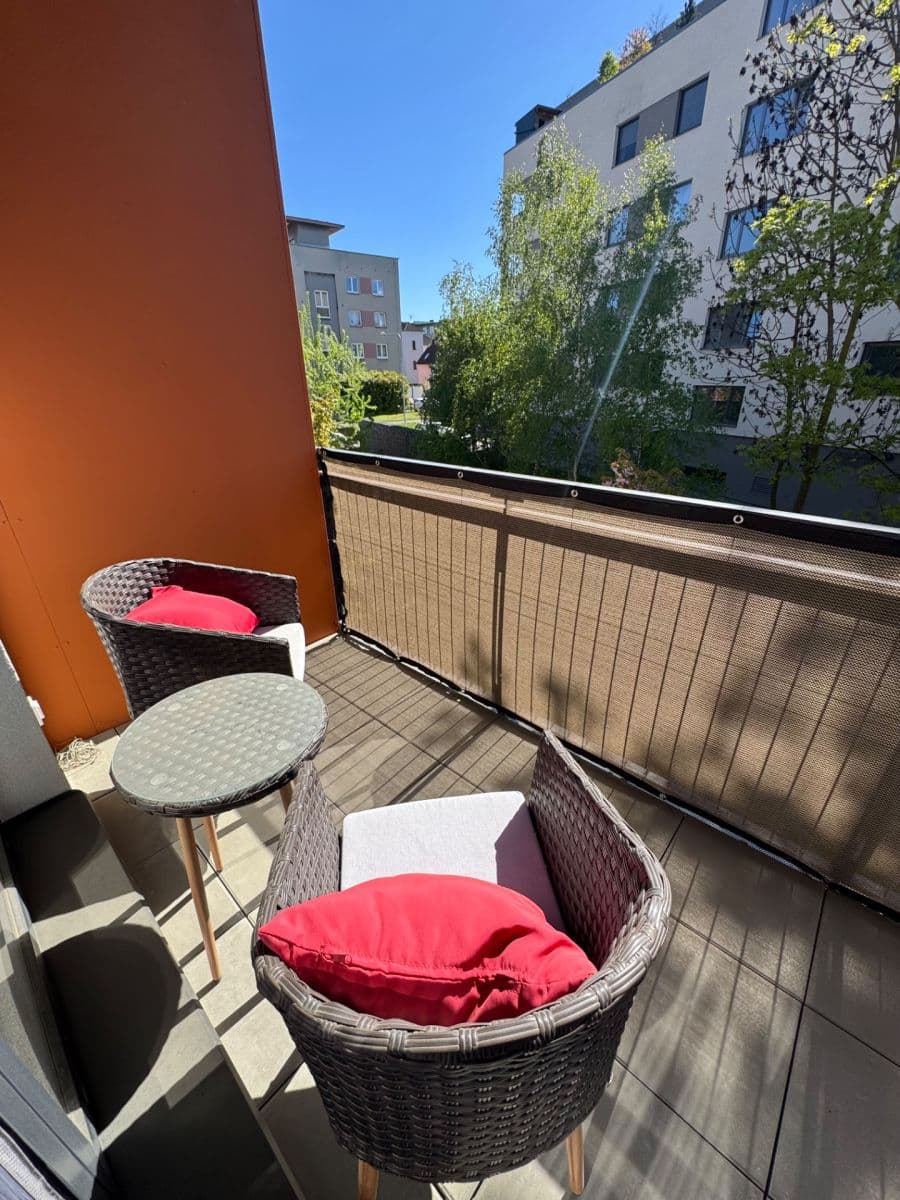 Prenájom bytu 1-izbový 42 m², Hřbitovní, Plzeň, Plzeňský kraj Prenájom bytu 1-izbový 42 m², Hřbitovní, Plzeň, Plzeňský kraj