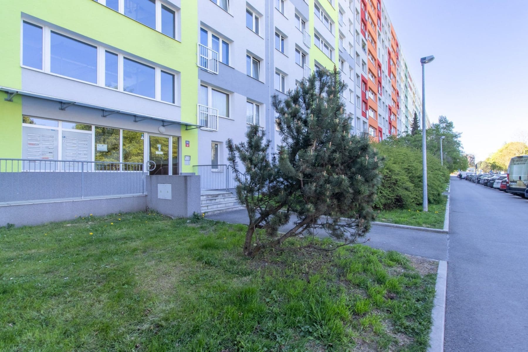 Prenájom bytu 3-izbový 70 m², Jablonecká, Praha, Praha Prenájom bytu 3-izbový 70 m², Jablonecká, Praha, Praha