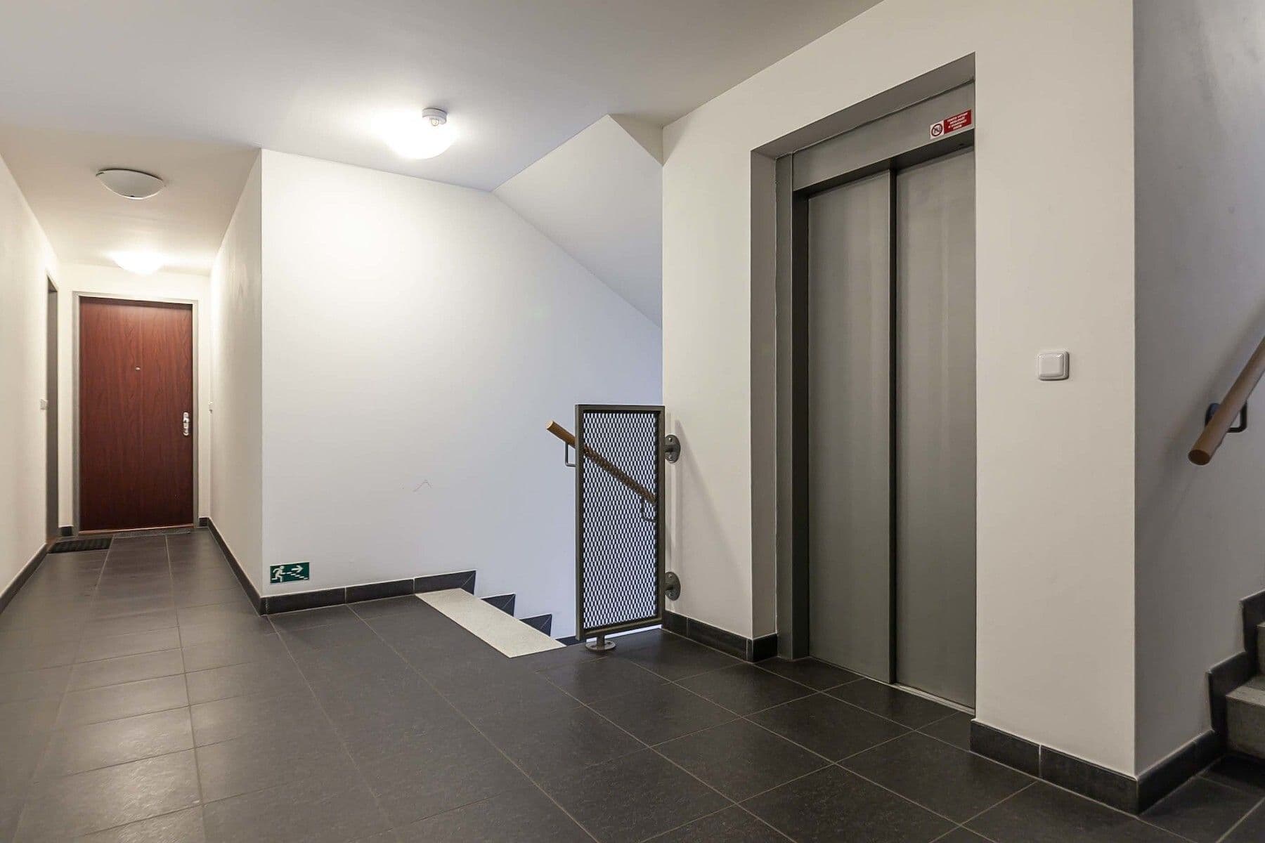 Predaj bytu 3-izbový 101 m², Brabcova, Praha, Praha Predaj bytu 3-izbový 101 m², Brabcova, Praha, Praha