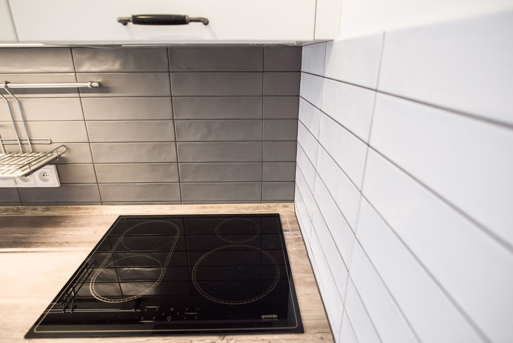 Prenájom bytu 2-izbový 44 m², Uherská, Praha, Praha Prenájom bytu 2-izbový 44 m², Uherská, Praha, Praha