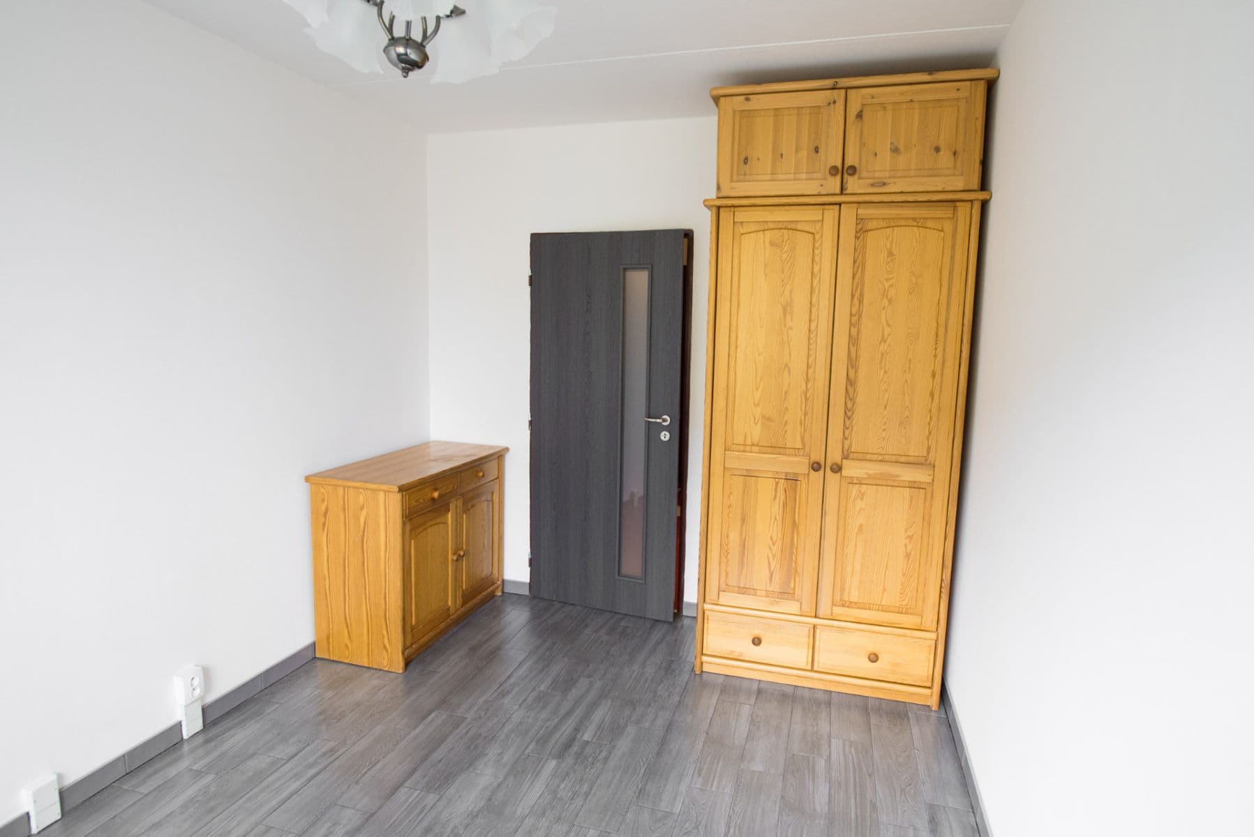 Prenájom bytu 2-izbový 44 m², Uherská, Praha, Praha Prenájom bytu 2-izbový 44 m², Uherská, Praha, Praha