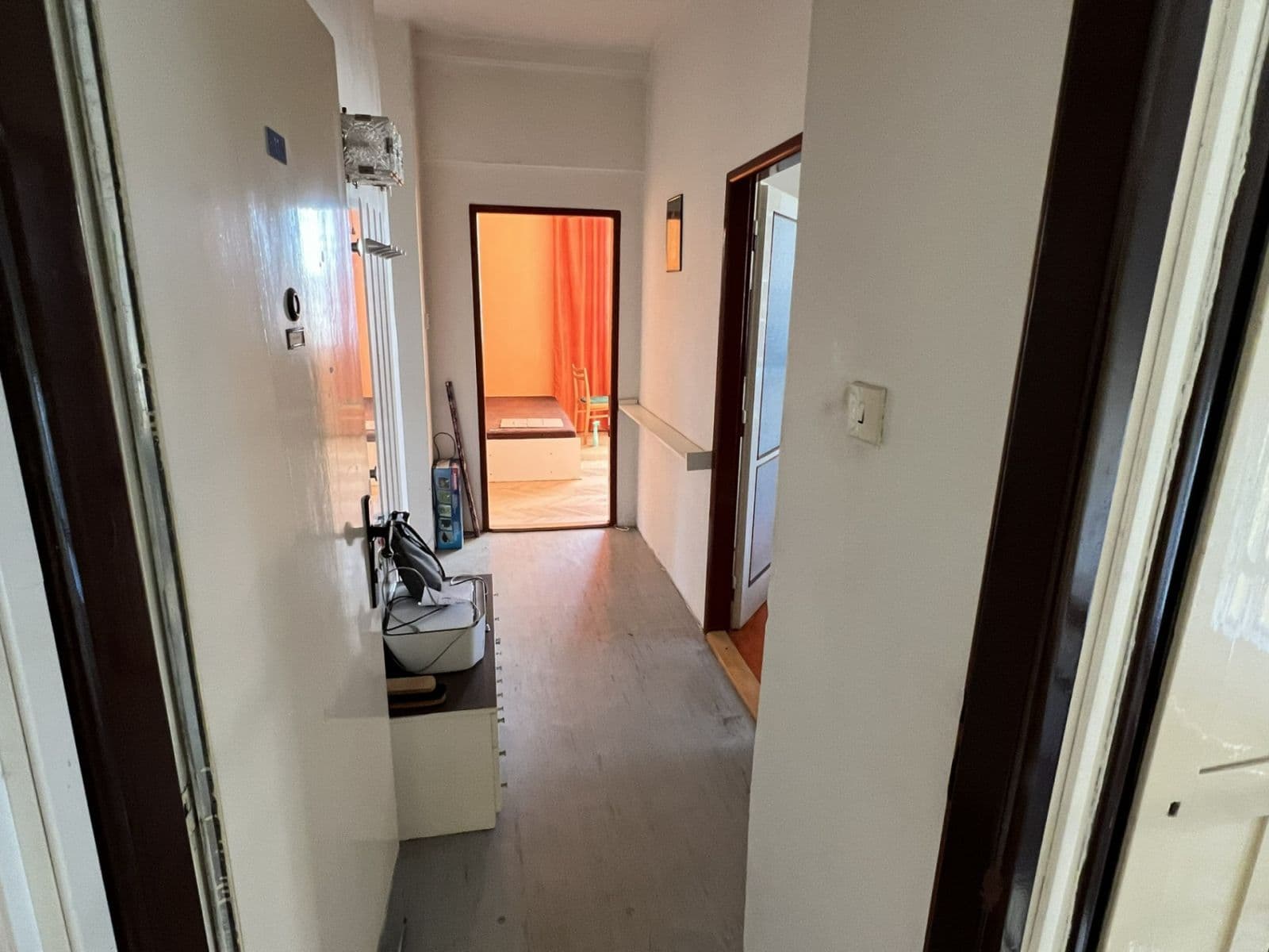Predaj bytu 3-izbový 77 m², Benešovo náměstí, Pardubice, Pardubický kraj Predaj bytu 3-izbový 77 m², Benešovo náměstí, Pardubice, Pardubický kraj