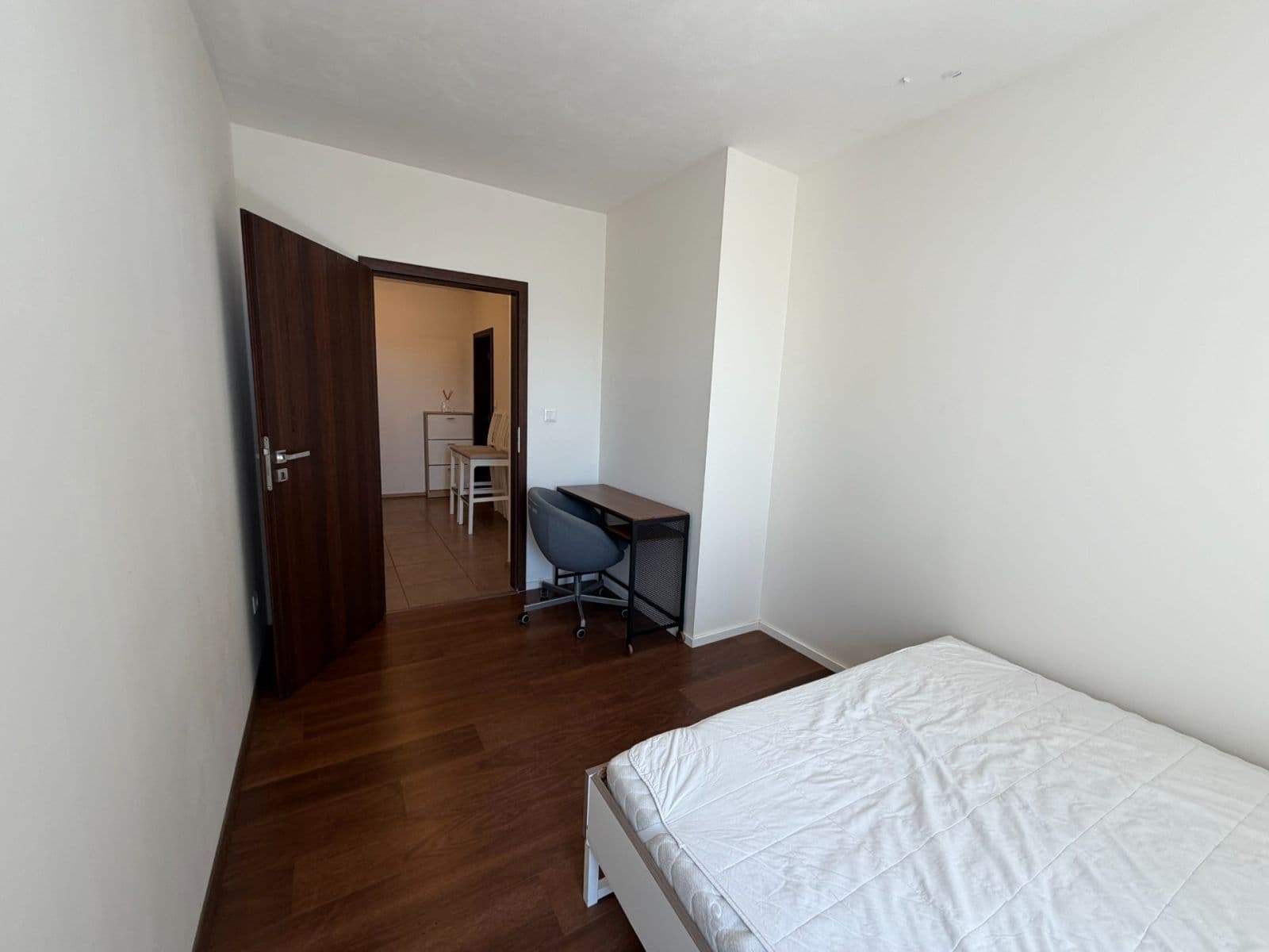 Prenájom bytu 2-izbový 49 m², Jankovcova, Praha, Praha Prenájom bytu 2-izbový 49 m², Jankovcova, Praha, Praha