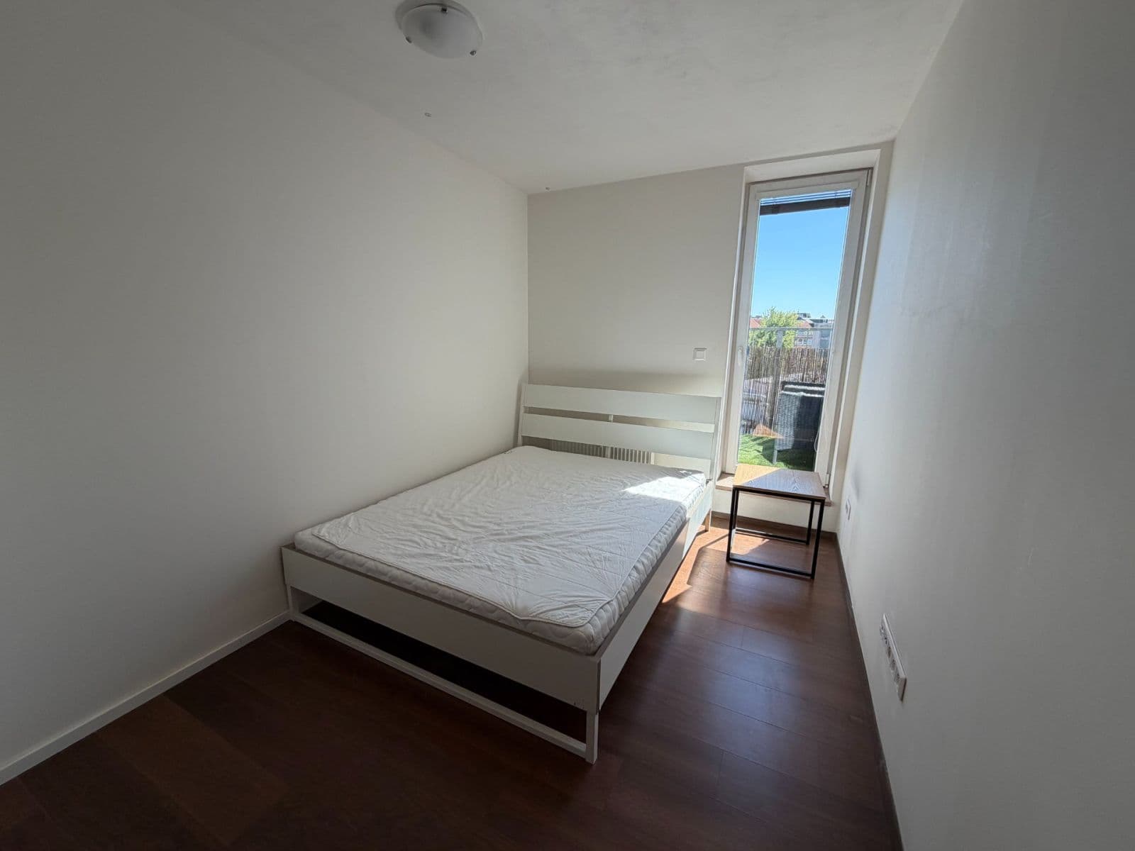 Prenájom bytu 2-izbový 49 m², Jankovcova, Praha, Praha Prenájom bytu 2-izbový 49 m², Jankovcova, Praha, Praha