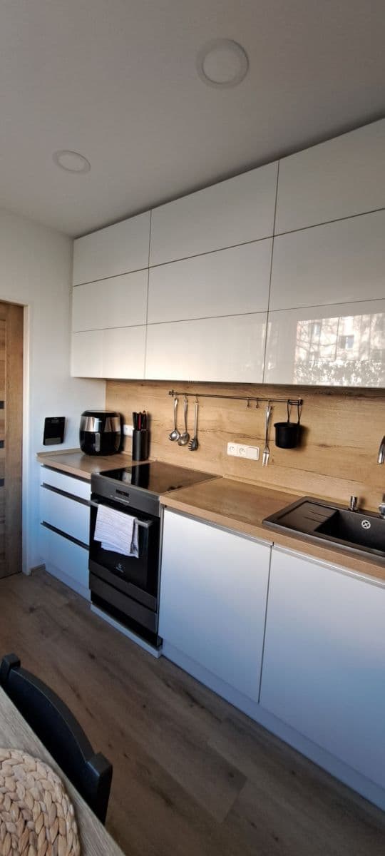 Predaj bytu 3-izbový 68 m², Na Valech, Chotěboř, Kraj Vysočina Predaj bytu 3-izbový 68 m², Na Valech, Chotěboř, Kraj Vysočina