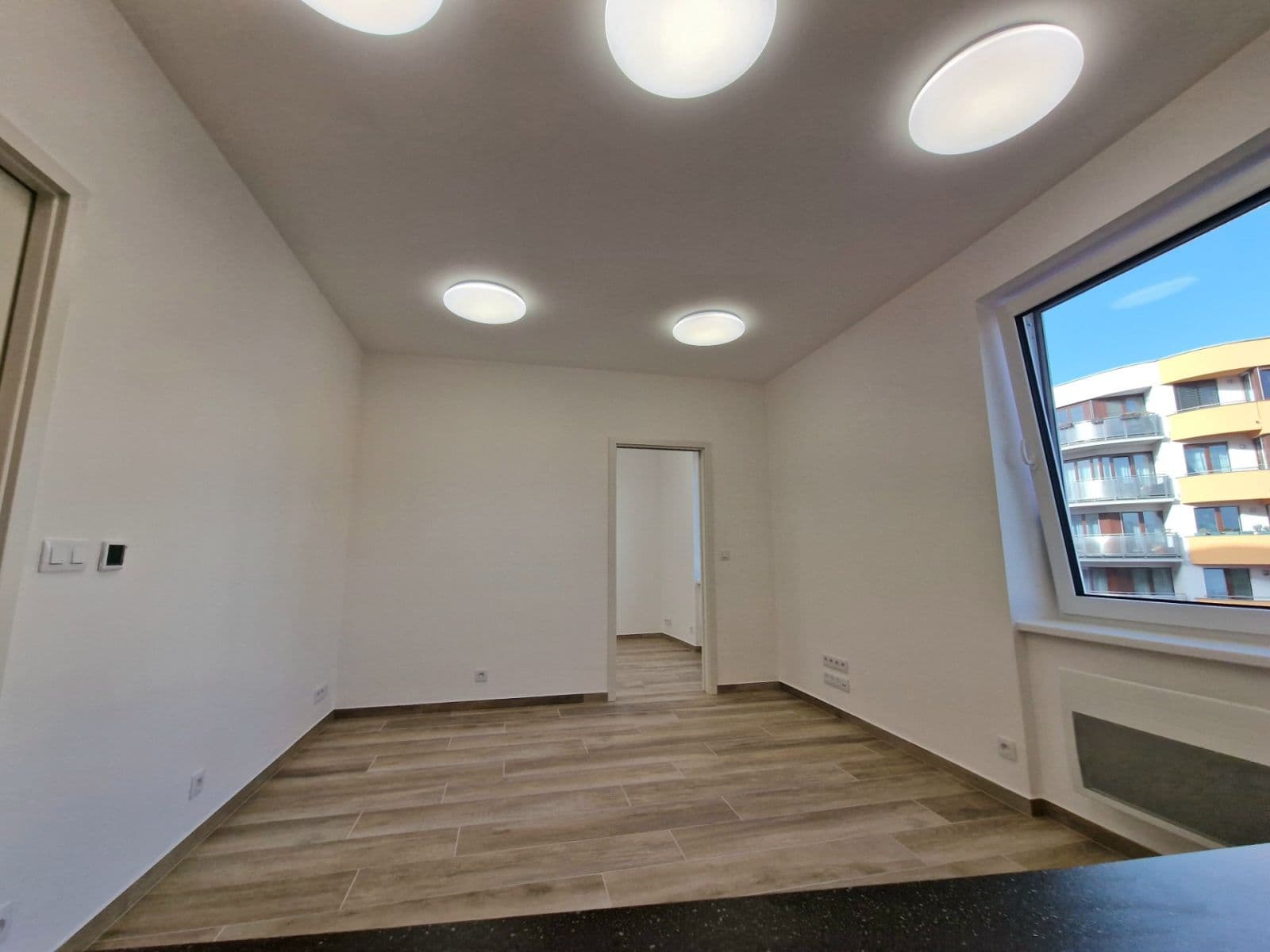 Prenájom bytu 2-izbový 37 m², U Kříže, Praha, Praha Prenájom bytu 2-izbový 37 m², U Kříže, Praha, Praha