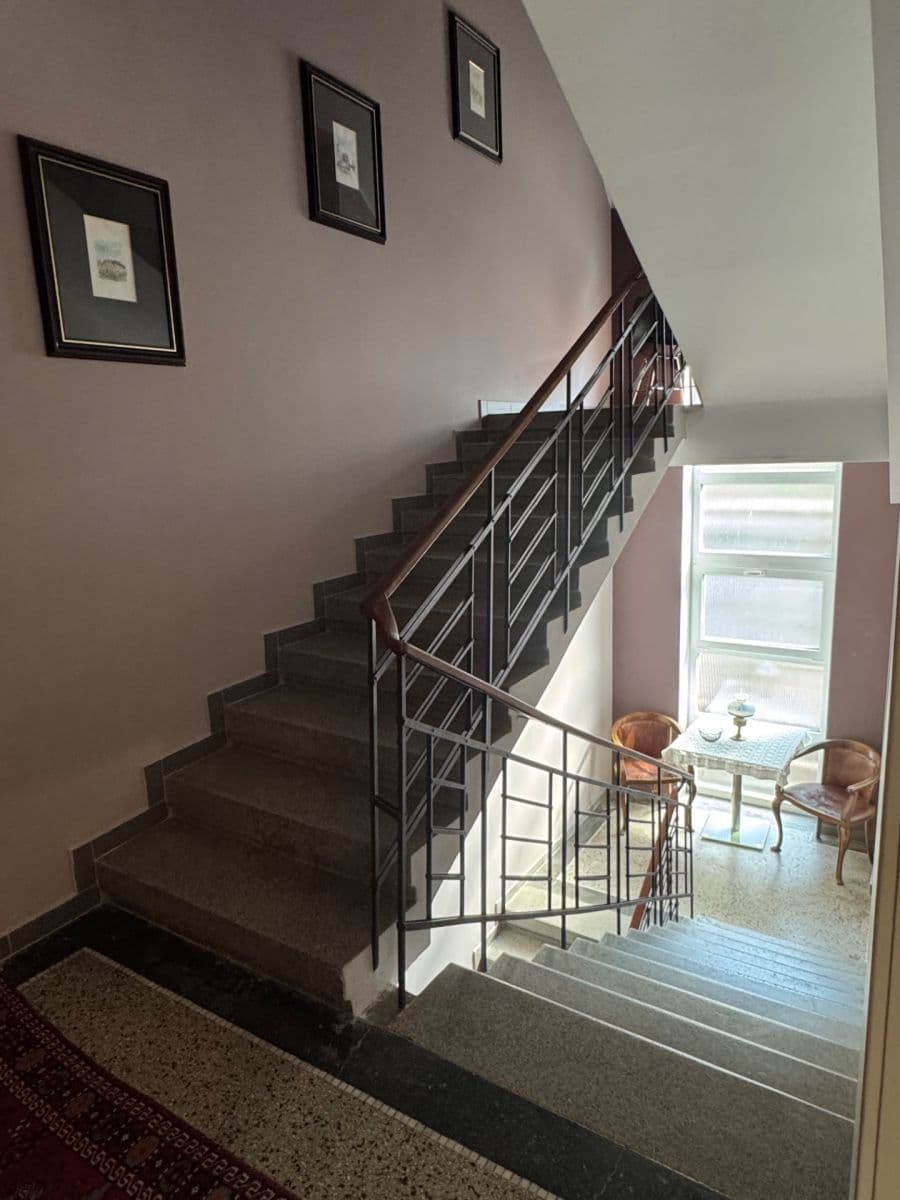 Prenájom bytu 2-izbový 42 m², Na Zvoničce, Praha, Praha Prenájom bytu 2-izbový 42 m², Na Zvoničce, Praha, Praha