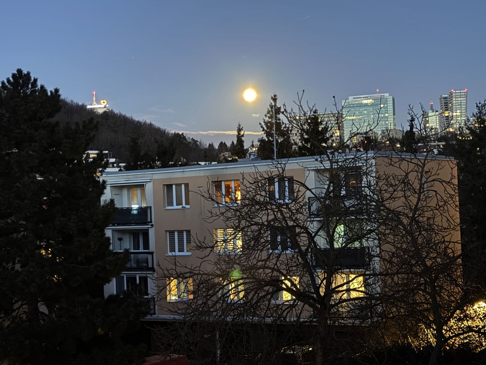 Prenájom bytu 2-izbový 42 m², Na Zvoničce, Praha, Praha Prenájom bytu 2-izbový 42 m², Na Zvoničce, Praha, Praha