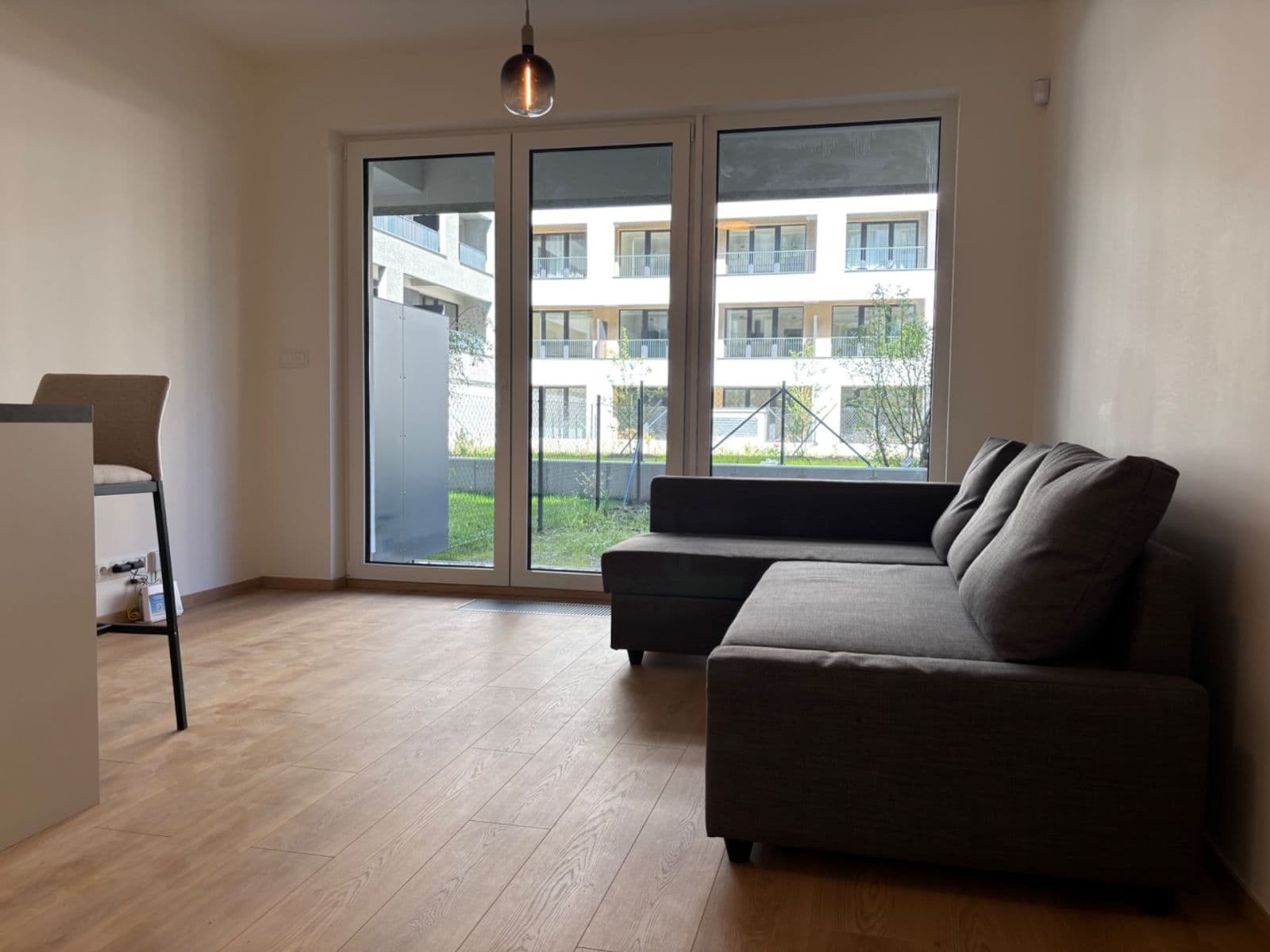 Prenájom bytu 1-izbový 33 m², Poděbradská, Praha, Praha Prenájom bytu 1-izbový 33 m², Poděbradská, Praha, Praha