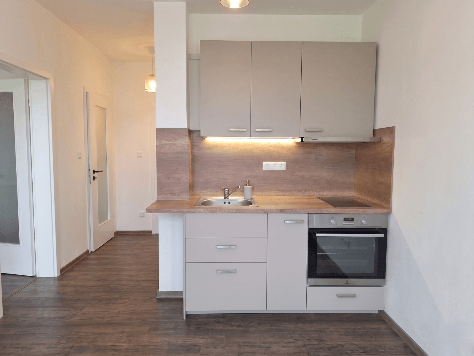 Prenájom bytu 2-izbový 47 m², Levského, Praha, Praha Prenájom bytu 2-izbový 47 m², Levského, Praha, Praha