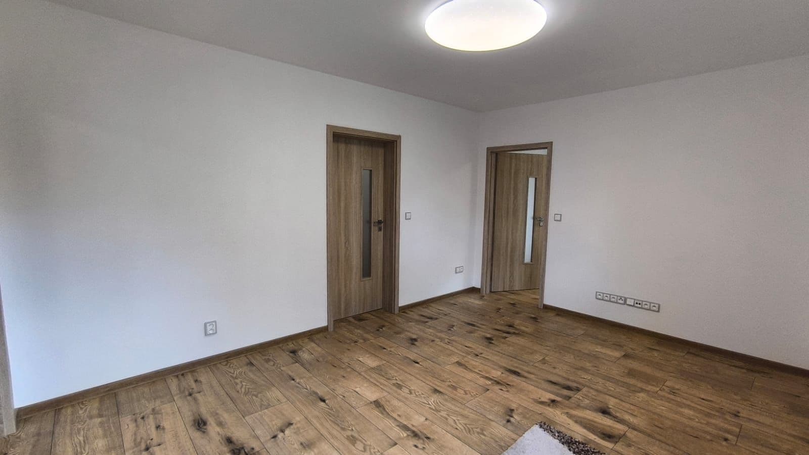 Prenájom bytu 3-izbový 57 m², Volgogradská, Ostrava, Moravskoslezský kraj Prenájom bytu 3-izbový 57 m², Volgogradská, Ostrava, Moravskoslezský kraj