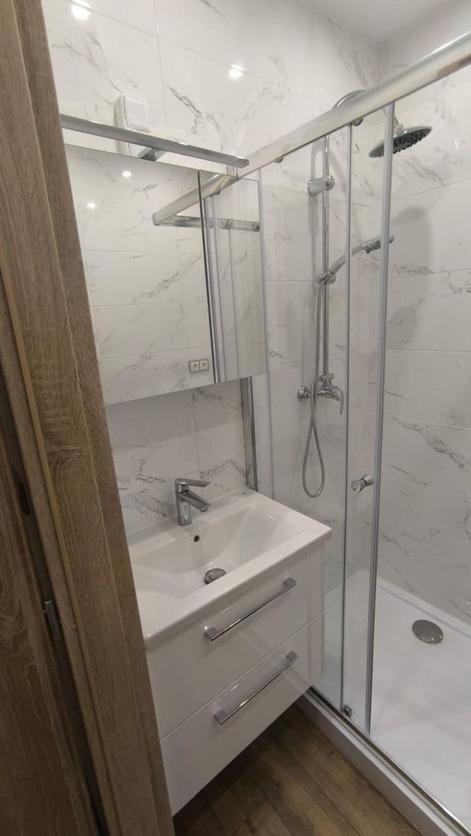 Prenájom bytu 3-izbový 57 m², Volgogradská, Ostrava, Moravskoslezský kraj Prenájom bytu 3-izbový 57 m², Volgogradská, Ostrava, Moravskoslezský kraj