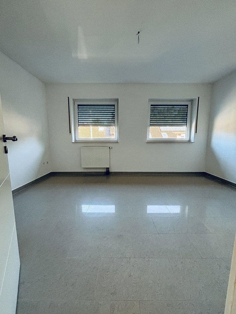 Predaj domu 121 m², pozemek 324 m², Sandstrasse 62, Frechen, Severné Porýnie - Westfálsko Predaj domu 121 m², pozemek 324 m², Sandstrasse 62, Frechen, Severné Porýnie - Westfálsko