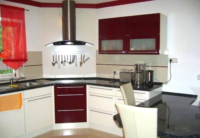 Predaj domu 345 m², pozemek 584 m², Kaiserslautern-Erlenbach, Porýnie-Falcko Predaj domu 345 m², pozemek 584 m², Kaiserslautern-Erlenbach, Porýnie-Falcko