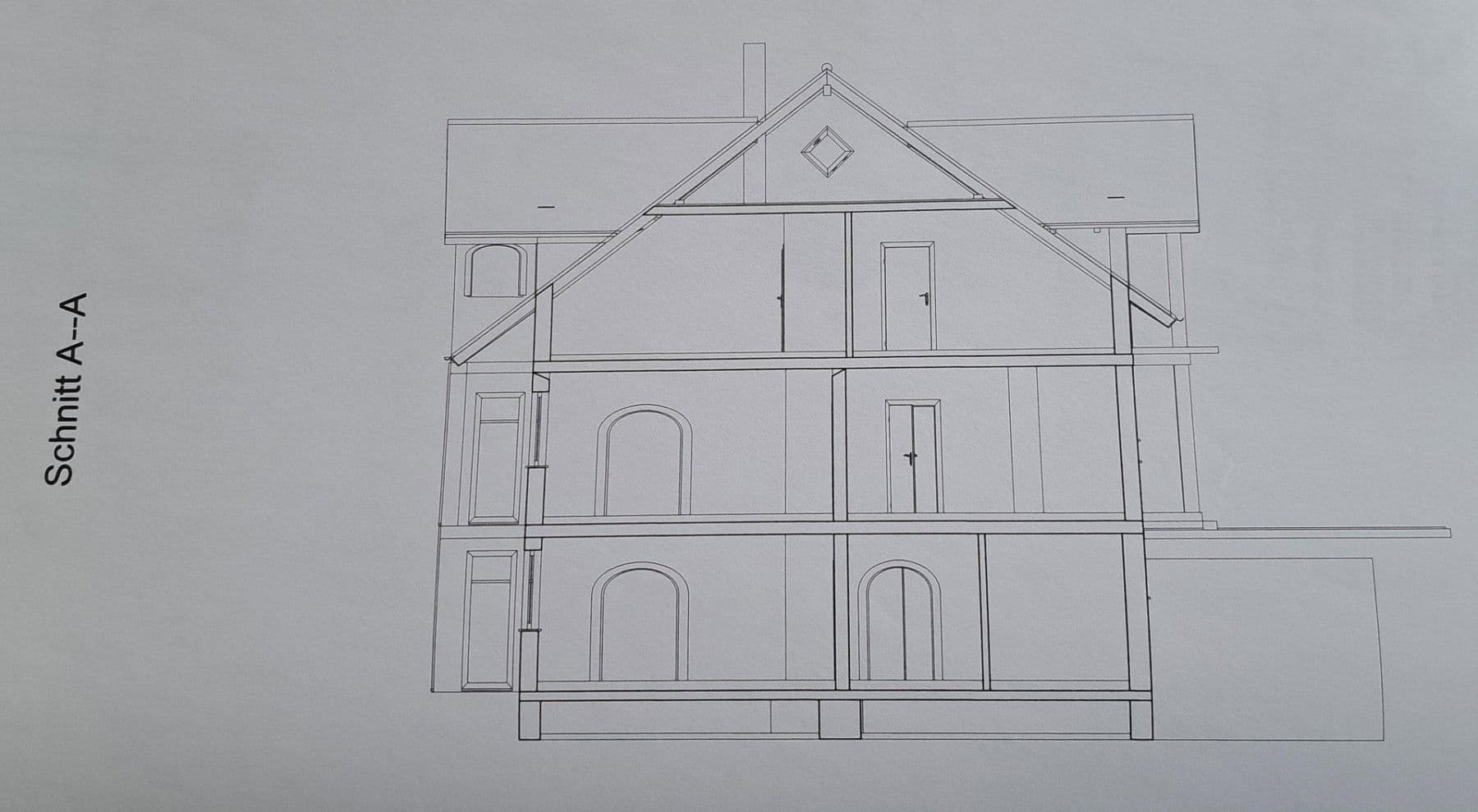 Predaj domu 345 m², pozemek 584 m², Kaiserslautern-Erlenbach, Porýnie-Falcko Predaj domu 345 m², pozemek 584 m², Kaiserslautern-Erlenbach, Porýnie-Falcko