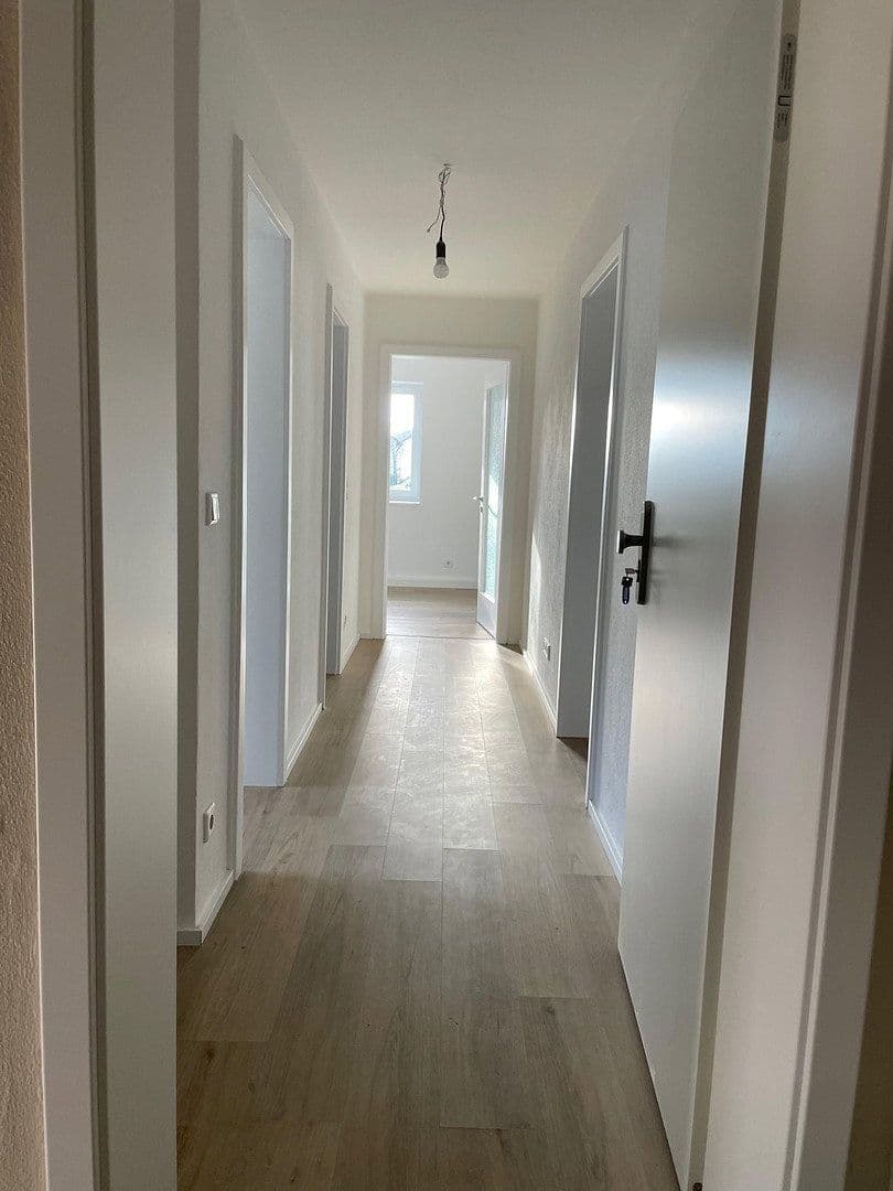 Prenájom bytu 3-izbový 58 m², Schlesierstraße 7, Schwandorf, Bavorsko Prenájom bytu 3-izbový 58 m², Schlesierstraße 7, Schwandorf, Bavorsko