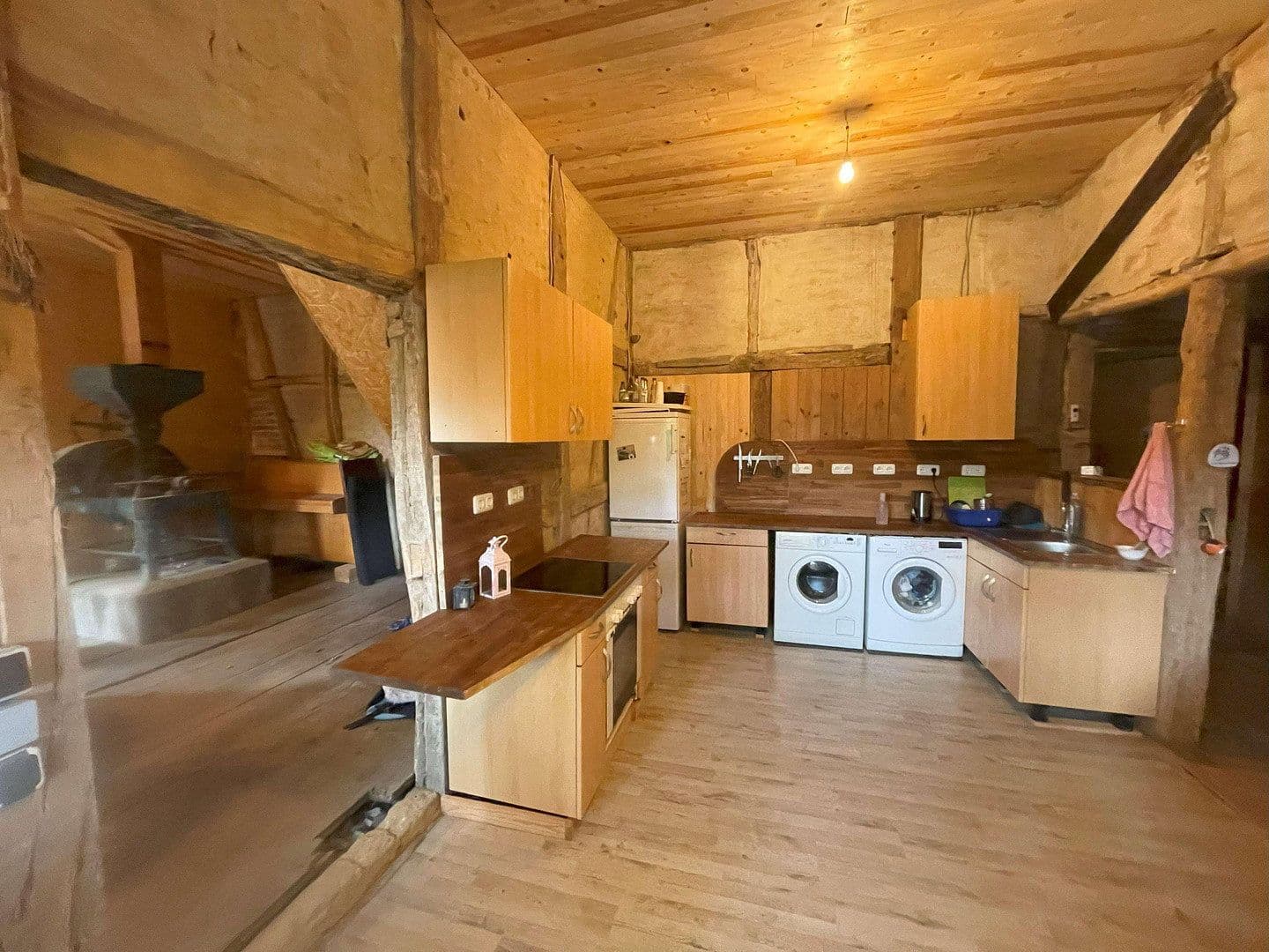 Predaj domu 245 m², pozemek 2.000 m², Rohrstorf 1, Himbergen, Dolné Sasko Predaj domu 245 m², pozemek 2.000 m², Rohrstorf 1, Himbergen, Dolné Sasko