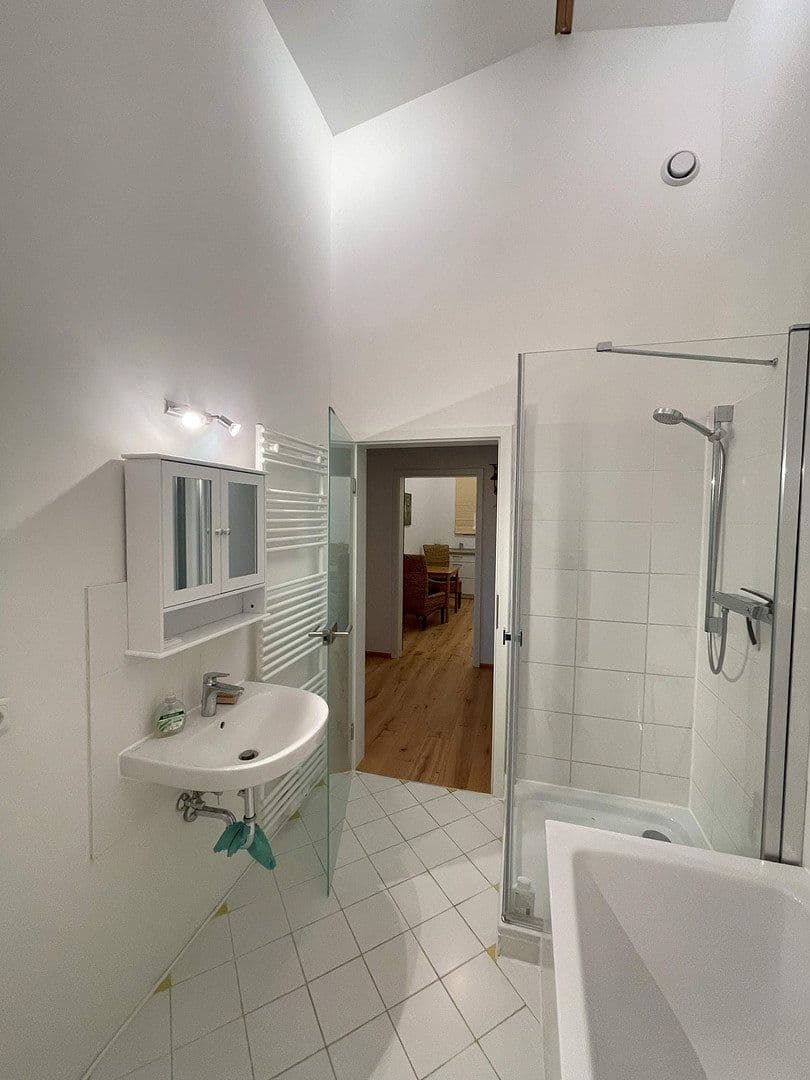 Predaj domu 245 m², pozemek 2.000 m², Rohrstorf 1, Himbergen, Dolné Sasko Predaj domu 245 m², pozemek 2.000 m², Rohrstorf 1, Himbergen, Dolné Sasko