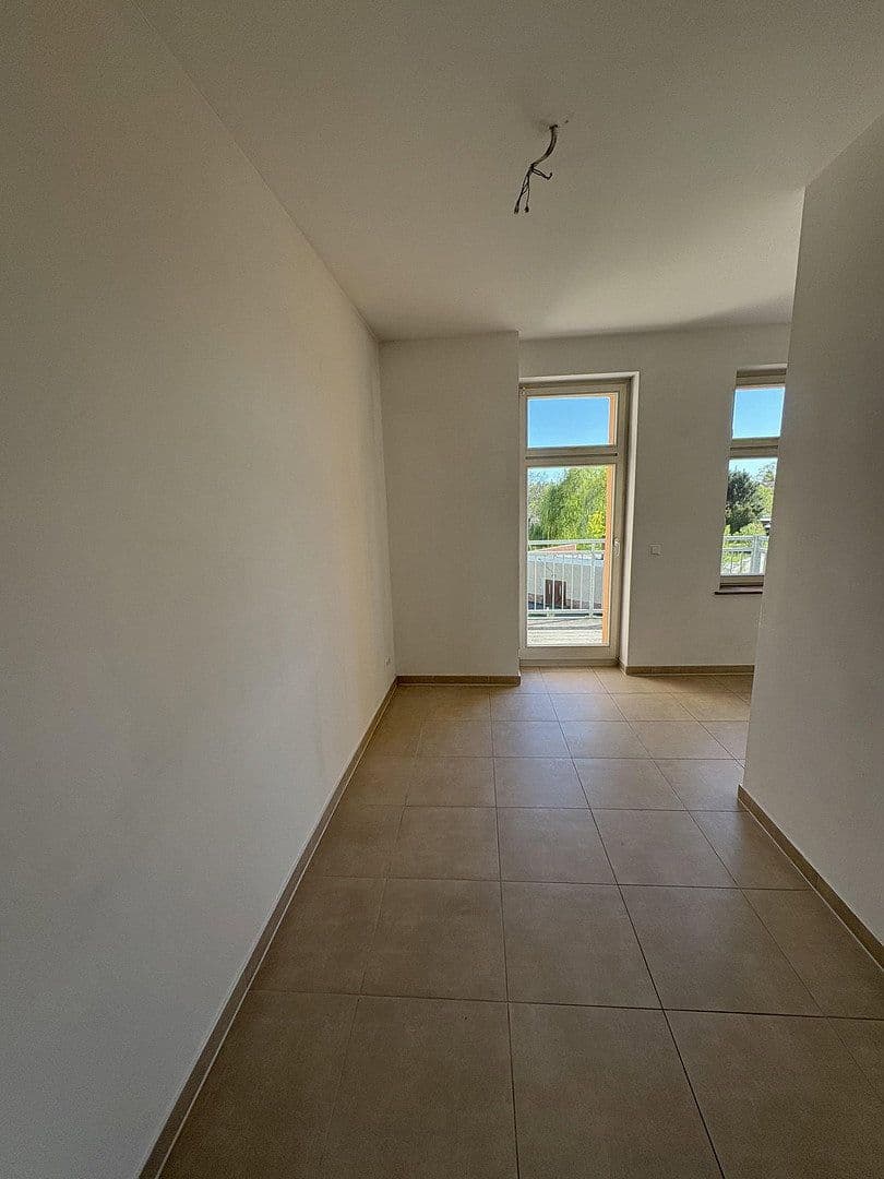Prenájom bytu 2-izbový 58 m², Engelsdorfer Straße, Leipzig, Sasko Prenájom bytu 2-izbový 58 m², Engelsdorfer Straße, Leipzig, Sasko