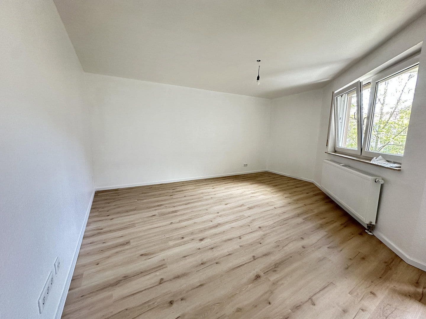 Predaj bytu 4-izbový 106 m², Wolfringstr. 14, Fürth, Bavorsko Predaj bytu 4-izbový 106 m², Wolfringstr. 14, Fürth, Bavorsko