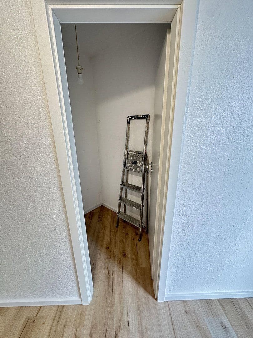 Predaj bytu 4-izbový 106 m², Wolfringstr. 14, Fürth, Bavorsko Predaj bytu 4-izbový 106 m², Wolfringstr. 14, Fürth, Bavorsko