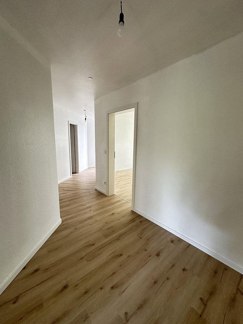 Predaj bytu 4-izbový 106 m², Wolfringstr. 14, Fürth, Bavorsko Predaj bytu 4-izbový 106 m², Wolfringstr. 14, Fürth, Bavorsko