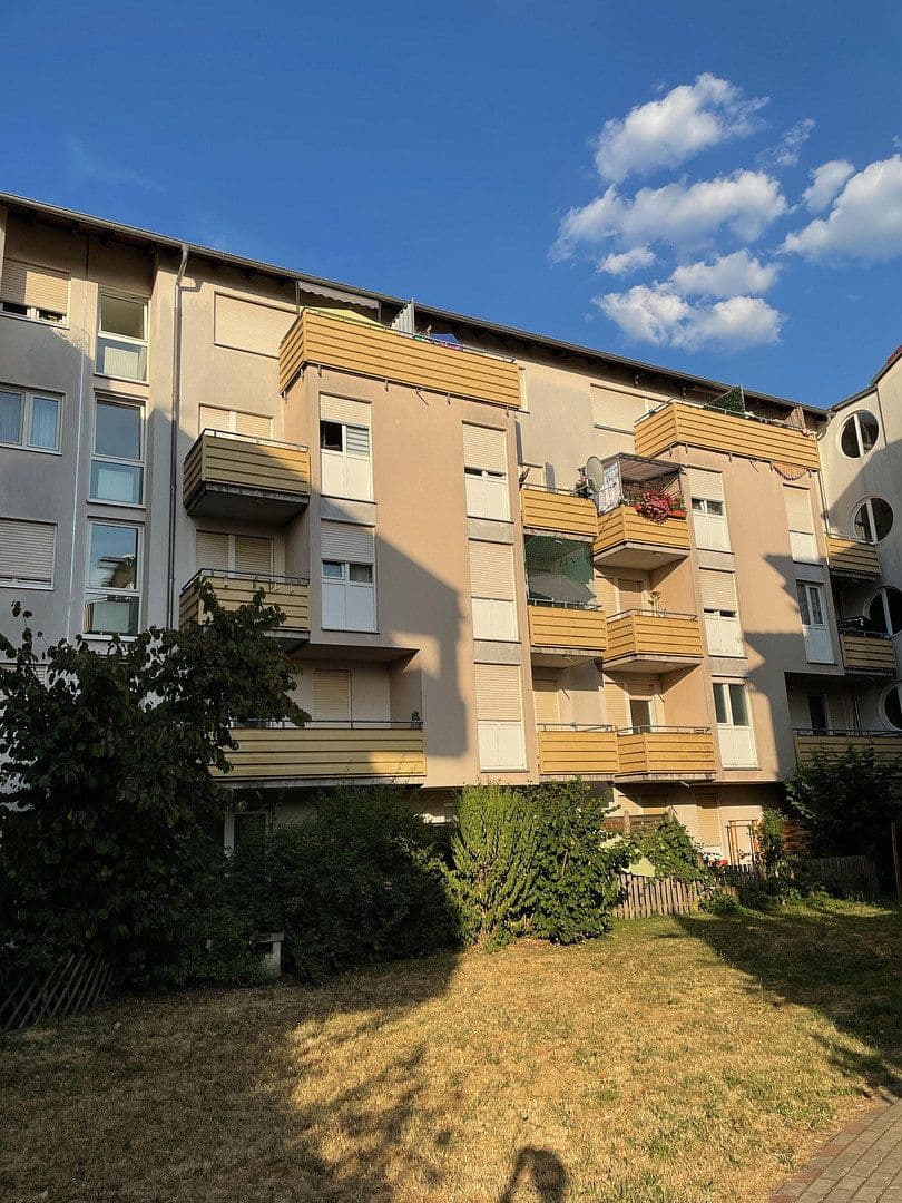 Predaj bytu 4-izbový 106 m², Wolfringstr. 14, Fürth, Bavorsko Predaj bytu 4-izbový 106 m², Wolfringstr. 14, Fürth, Bavorsko