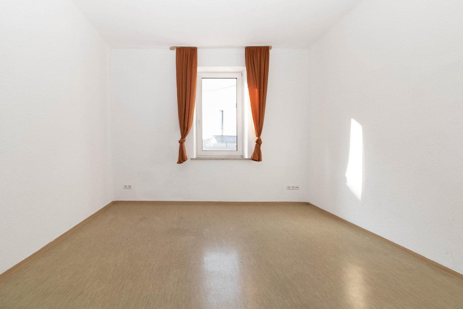 Predaj bytu 2-izbový 46 m², Augsburg, Bavorsko Predaj bytu 2-izbový 46 m², Augsburg, Bavorsko