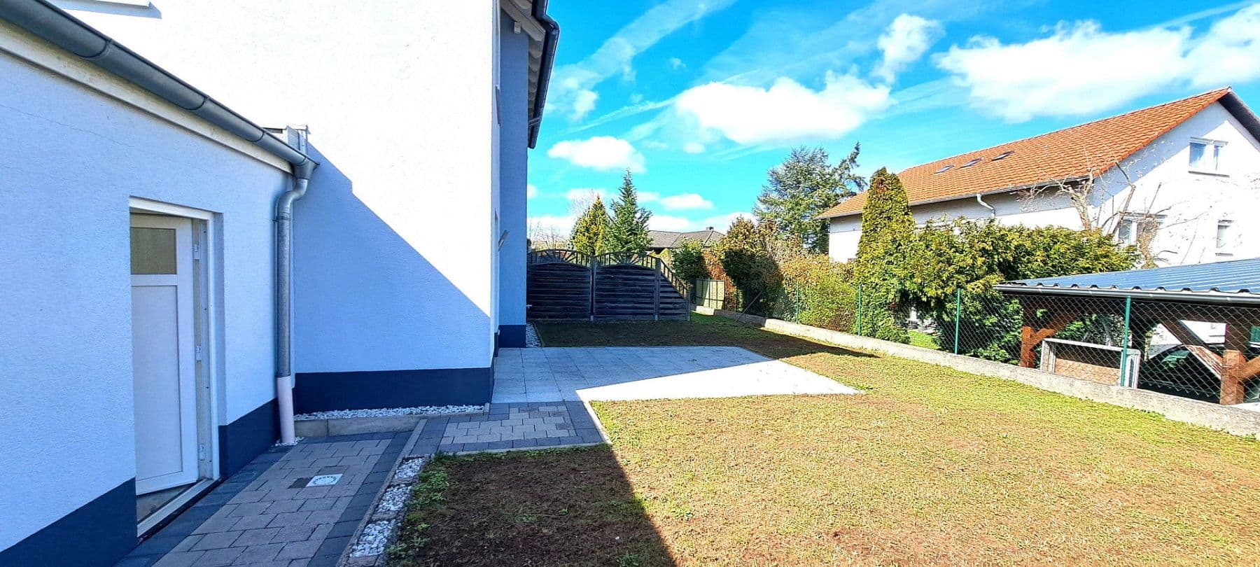 Predaj domu 208 m², pozemek 363 m², In den Langen Ruthen 6, Kaiserslautern, Porýnie-Falcko Predaj domu 208 m², pozemek 363 m², In den Langen Ruthen 6, Kaiserslautern, Porýnie-Falcko