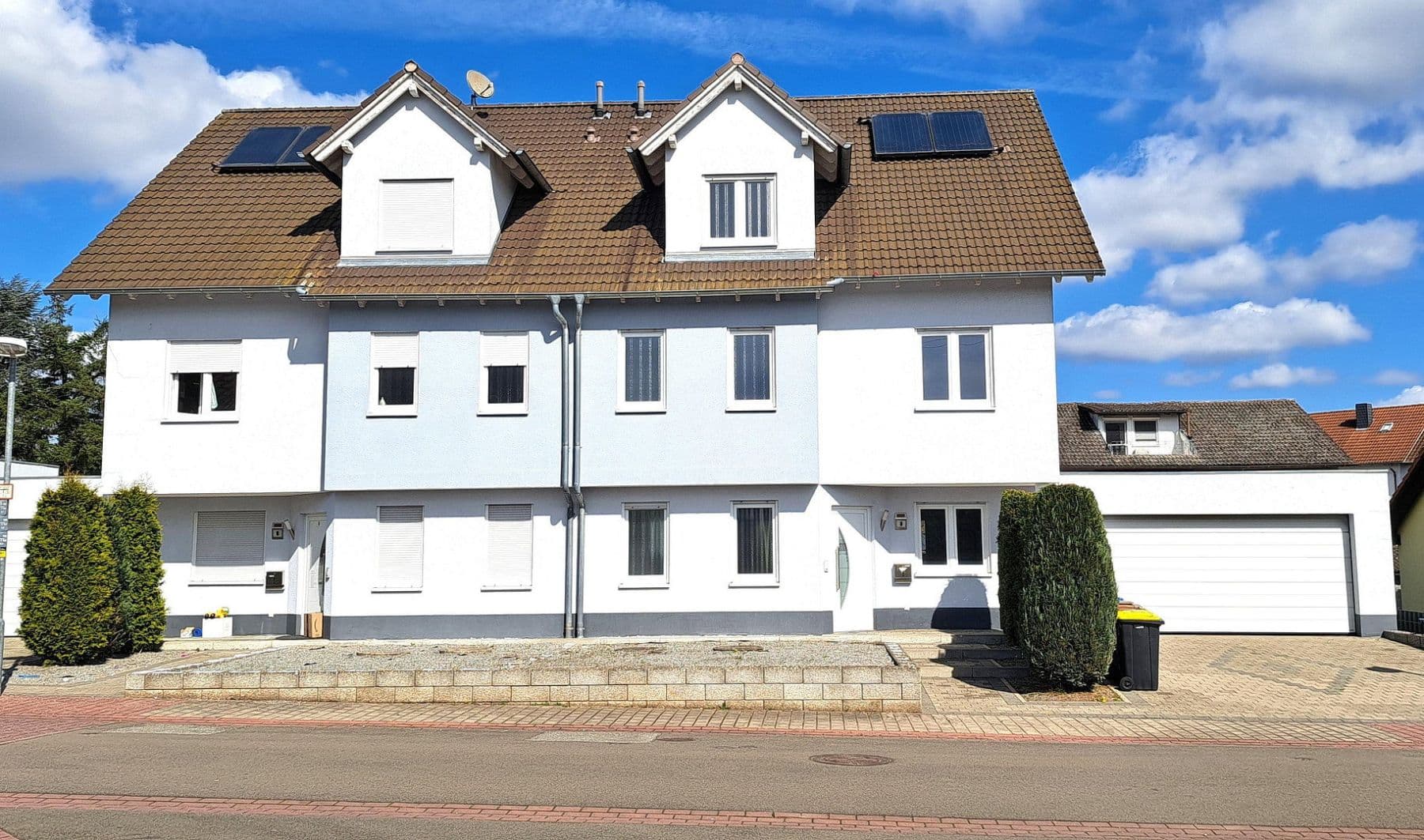 Predaj domu 208 m², pozemek 363 m², In den Langen Ruthen 6, Kaiserslautern, Porýnie-Falcko Predaj domu 208 m², pozemek 363 m², In den Langen Ruthen 6, Kaiserslautern, Porýnie-Falcko