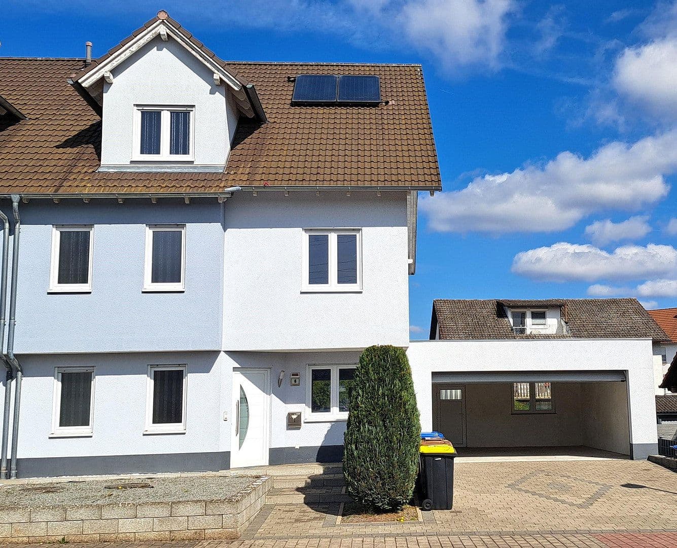 Predaj domu 208 m², pozemek 363 m², In den Langen Ruthen 6, Kaiserslautern, Porýnie-Falcko Predaj domu 208 m², pozemek 363 m², In den Langen Ruthen 6, Kaiserslautern, Porýnie-Falcko
