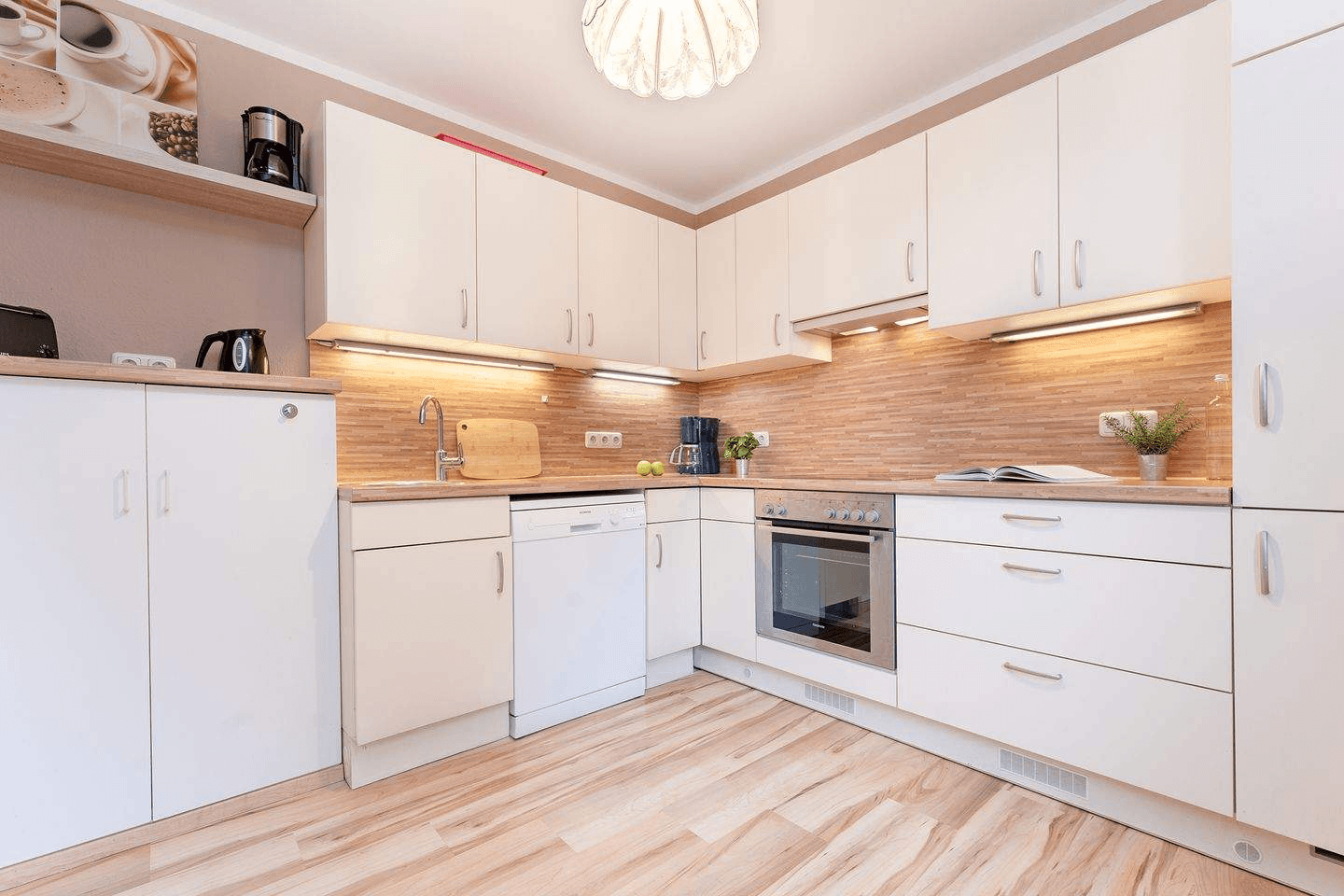 Predaj domu 264 m², pozemek 774 m², Malente-Neukirchen, Šlezvicko-Holštajnsko Predaj domu 264 m², pozemek 774 m², Malente-Neukirchen, Šlezvicko-Holštajnsko