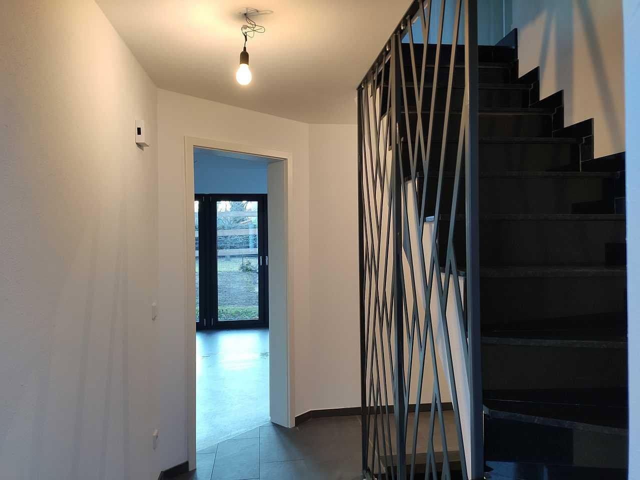 Prenájom domu 145 m², pozemek 350 m², Schopenhauerstr. 2A, Neubiberg, Bavorsko Prenájom domu 145 m², pozemek 350 m², Schopenhauerstr. 2A, Neubiberg, Bavorsko