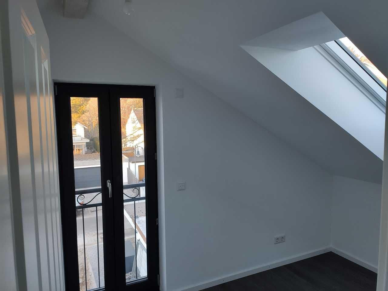 Prenájom domu 145 m², pozemek 350 m², Schopenhauerstr. 2A, Neubiberg, Bavorsko Prenájom domu 145 m², pozemek 350 m², Schopenhauerstr. 2A, Neubiberg, Bavorsko