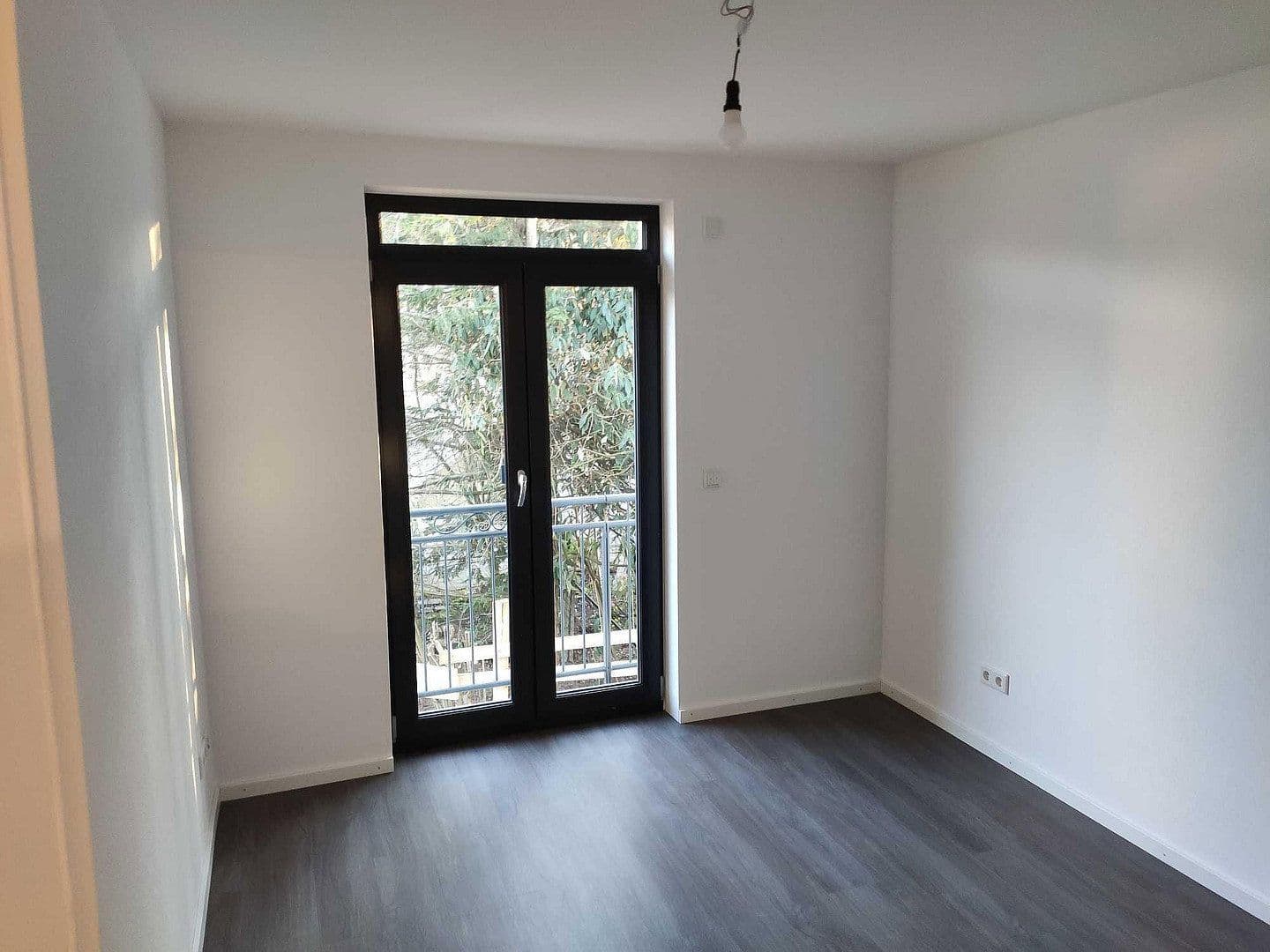 Prenájom domu 145 m², pozemek 350 m², Schopenhauerstr. 2A, Neubiberg, Bavorsko Prenájom domu 145 m², pozemek 350 m², Schopenhauerstr. 2A, Neubiberg, Bavorsko