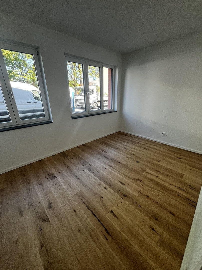 Prenájom bytu 3-izbový 87 m², Alte Str. 30, Frechen, Severné Porýnie - Westfálsko Prenájom bytu 3-izbový 87 m², Alte Str. 30, Frechen, Severné Porýnie - Westfálsko