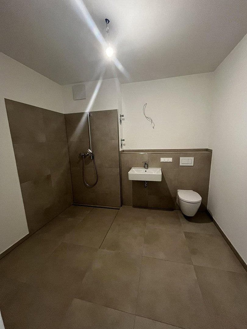 Prenájom bytu 3-izbový 87 m², Alte Str. 30, Frechen, Severné Porýnie - Westfálsko Prenájom bytu 3-izbový 87 m², Alte Str. 30, Frechen, Severné Porýnie - Westfálsko
