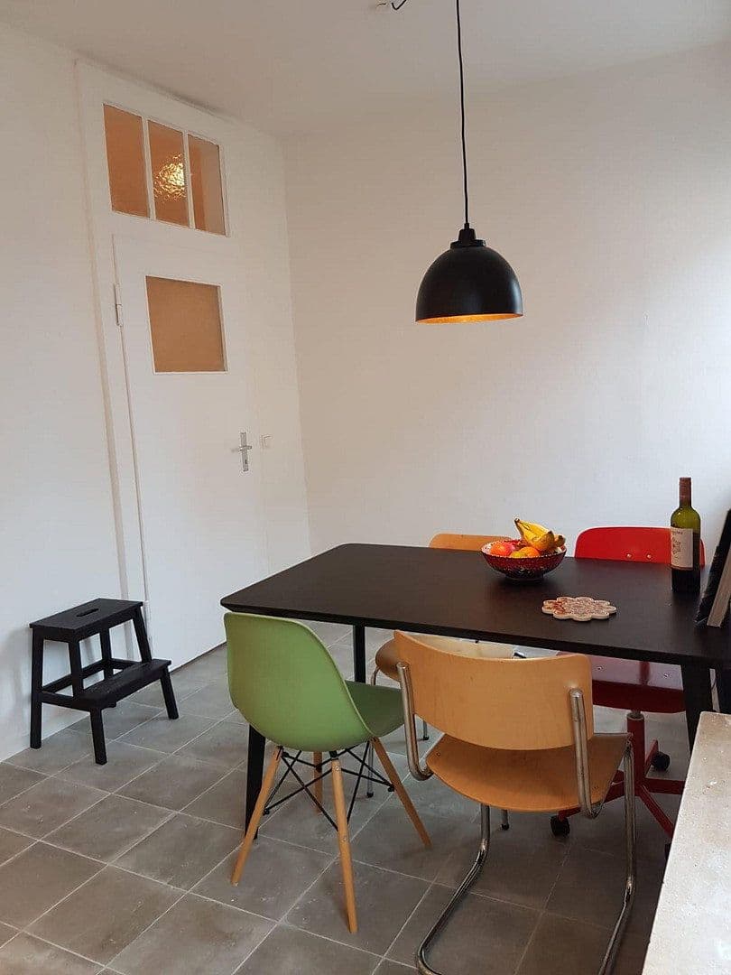 Prenájom bytu 3-izbový 101 m², Allersberger Straße 165, Nürnberg, Bavorsko Prenájom bytu 3-izbový 101 m², Allersberger Straße 165, Nürnberg, Bavorsko