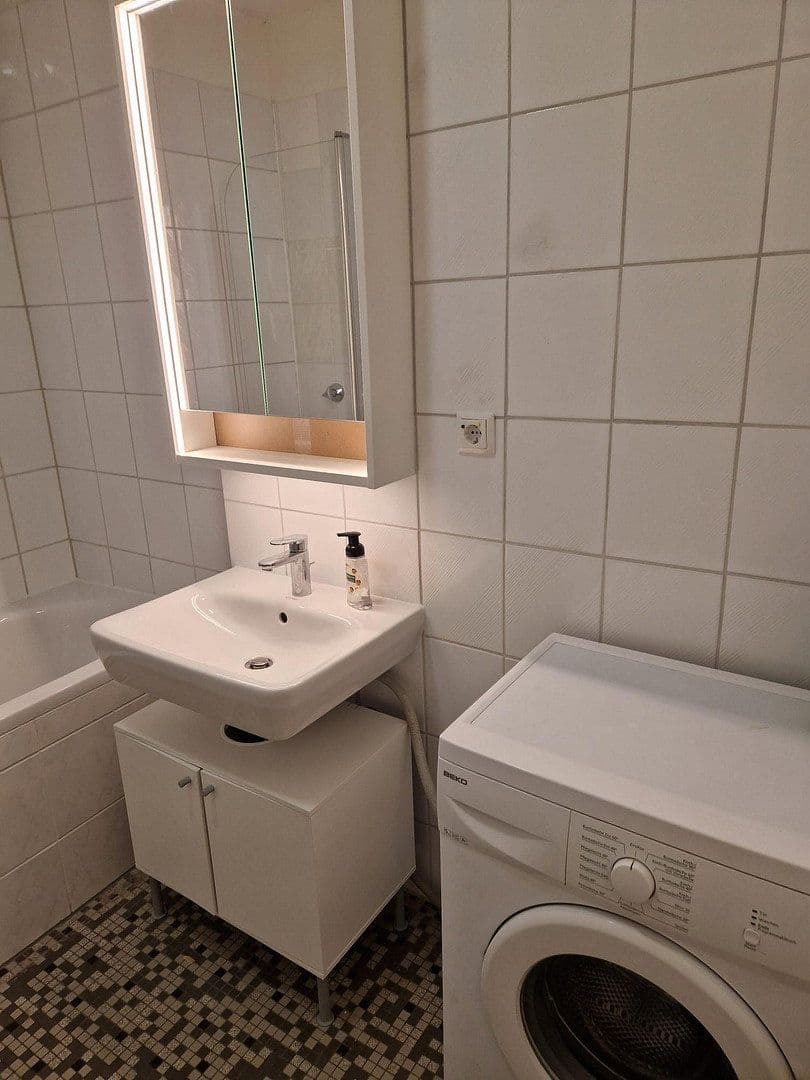 Prenájom bytu 1-izbový 15 m², Berliner Str. 31, Mainz, Porýnie-Falcko Prenájom bytu 1-izbový 15 m², Berliner Str. 31, Mainz, Porýnie-Falcko