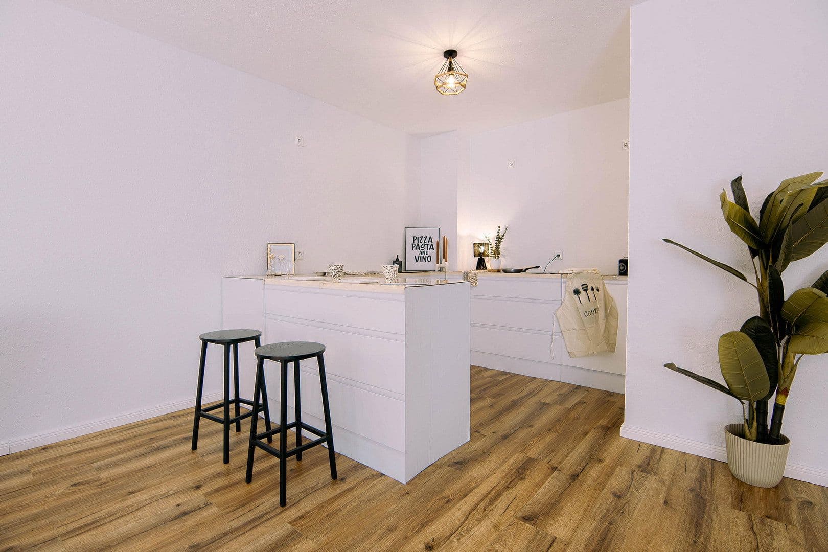 Predaj bytu 4-izbový 87 m², Bremen, Brémy Predaj bytu 4-izbový 87 m², Bremen, Brémy