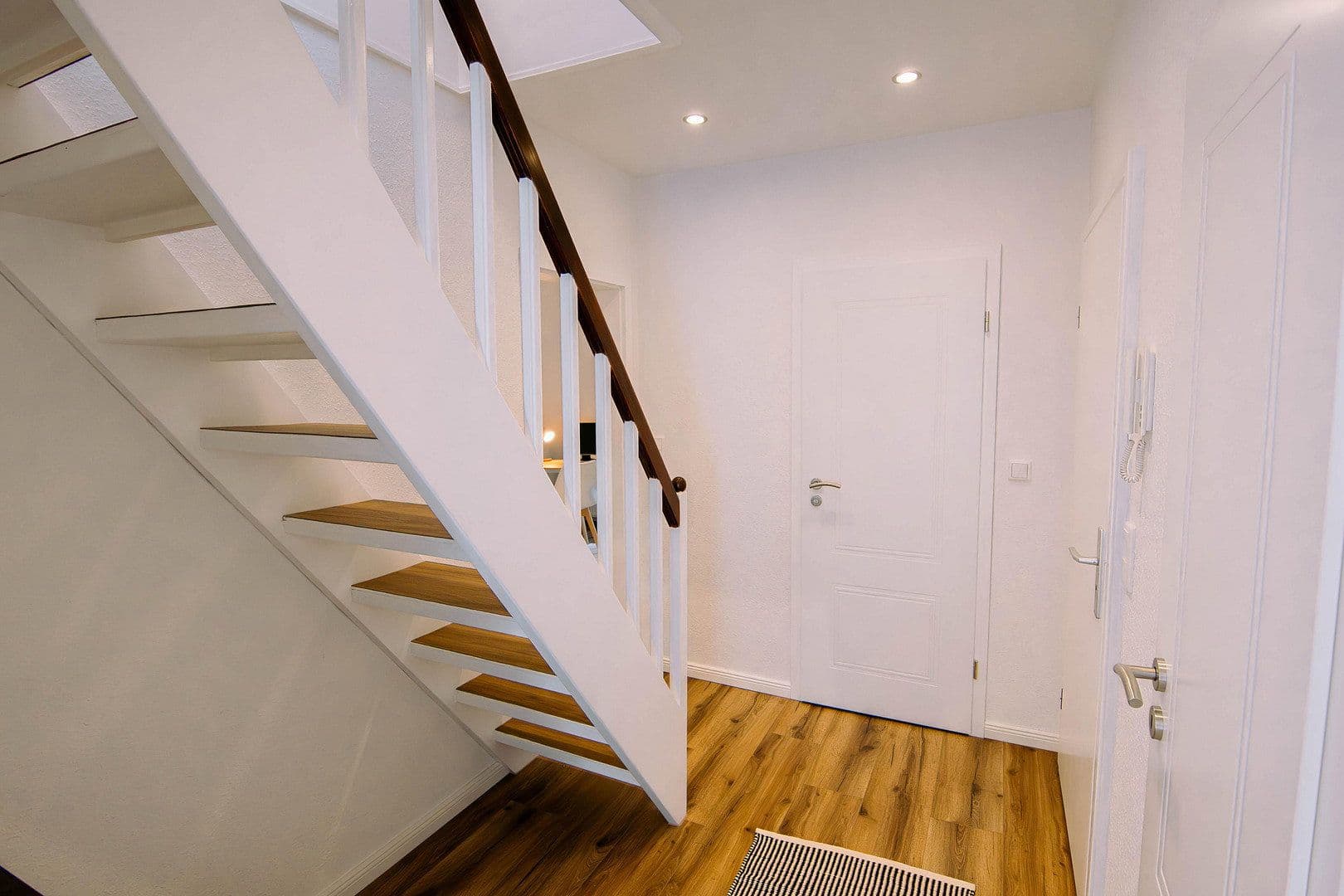 Predaj bytu 4-izbový 87 m², Bremen, Brémy Predaj bytu 4-izbový 87 m², Bremen, Brémy